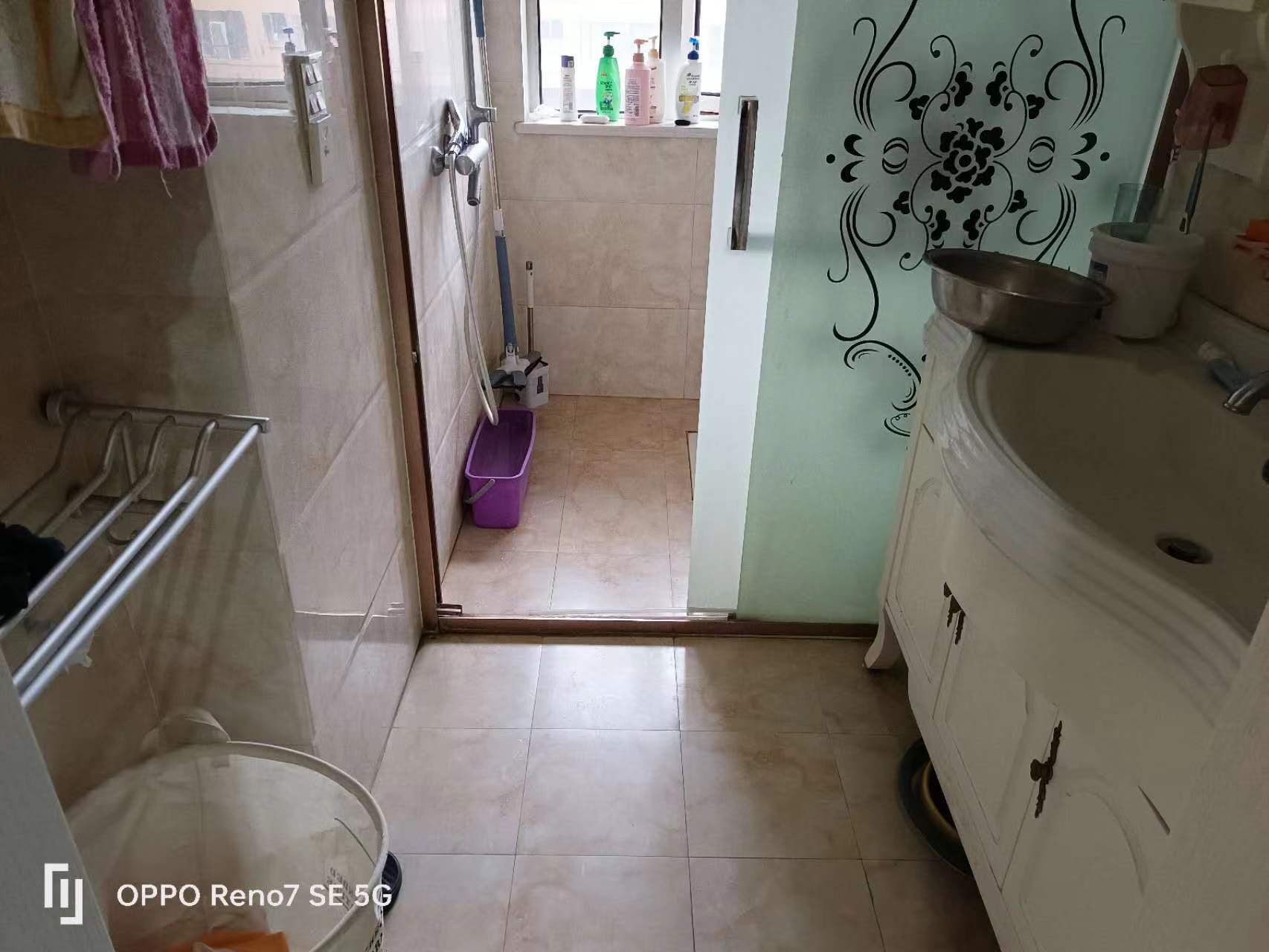 五矿万境水岸 3室2厅2卫 75.00万 五矿万境水岸 3室2厅2卫 75.00万客厅