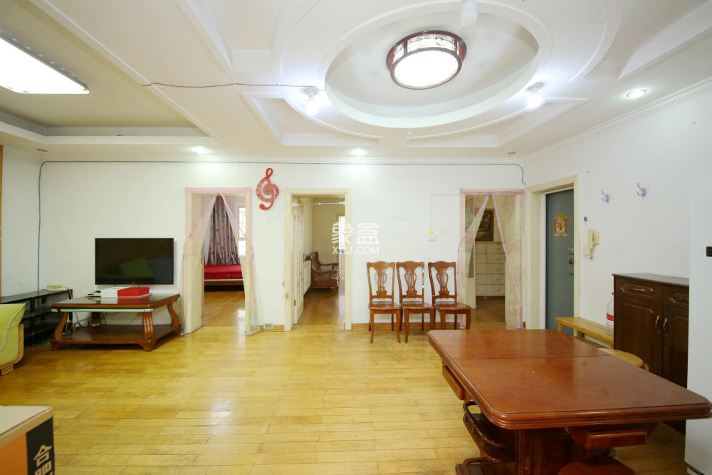 东瓜山三村(东电社区)  3室1厅1卫   65.00万