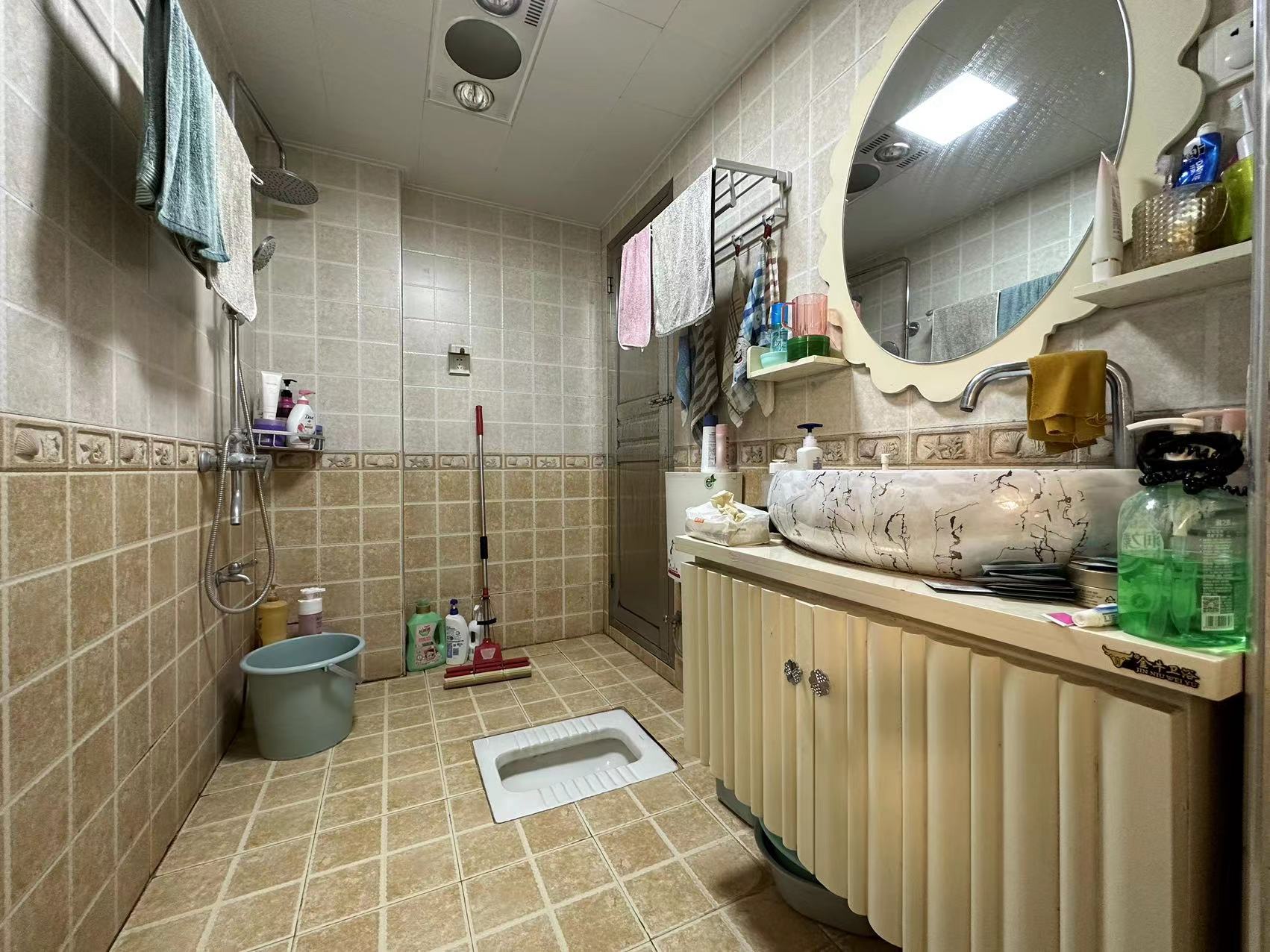 泰山公馆 2室2厅1卫 59.8万 泰山公馆 2室2厅1卫 59.8万室内图