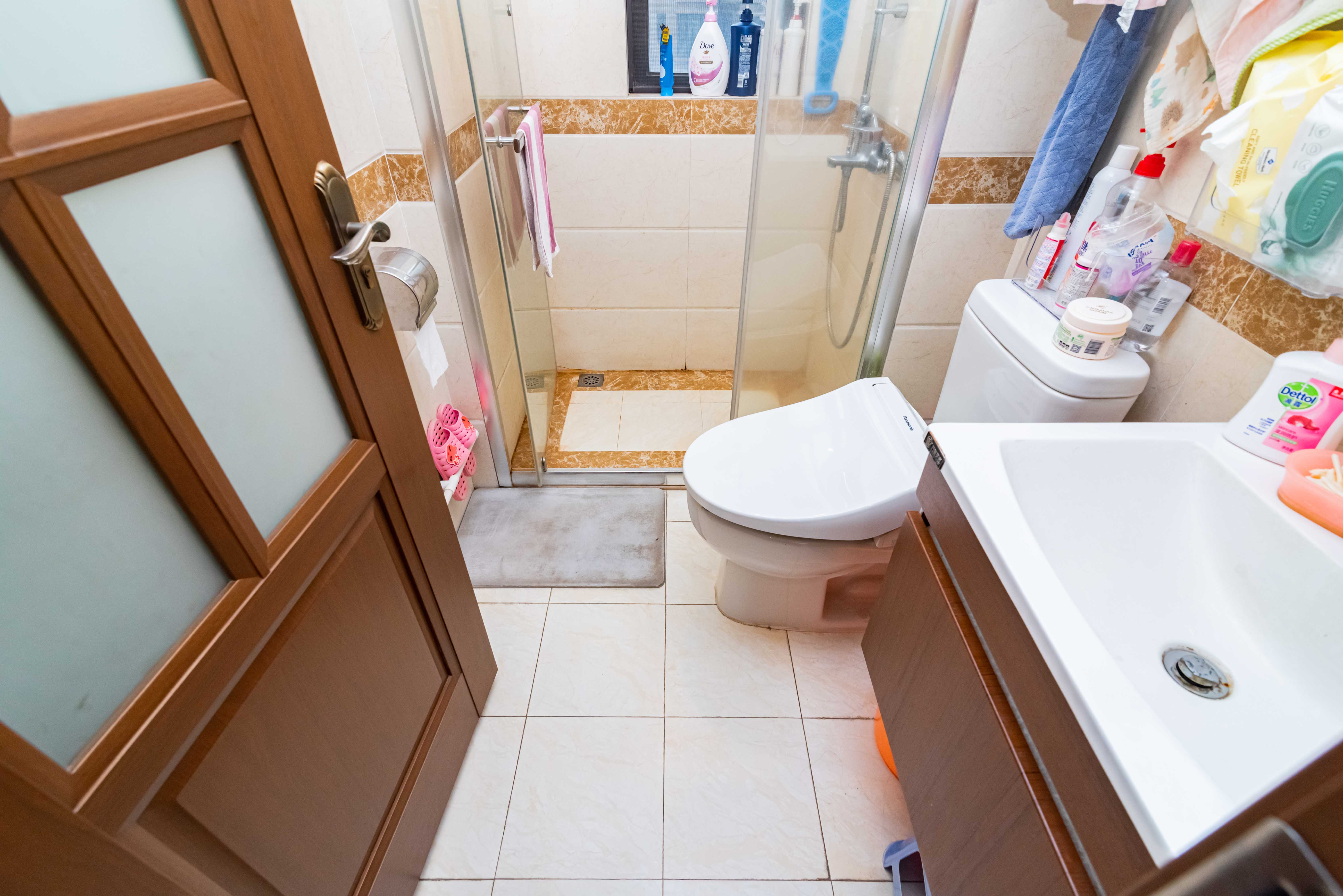 旺德府恺悦国际 3室2厅2卫 90.80万 旺德府恺悦国际 3室2厅2卫 90.80万卫生间