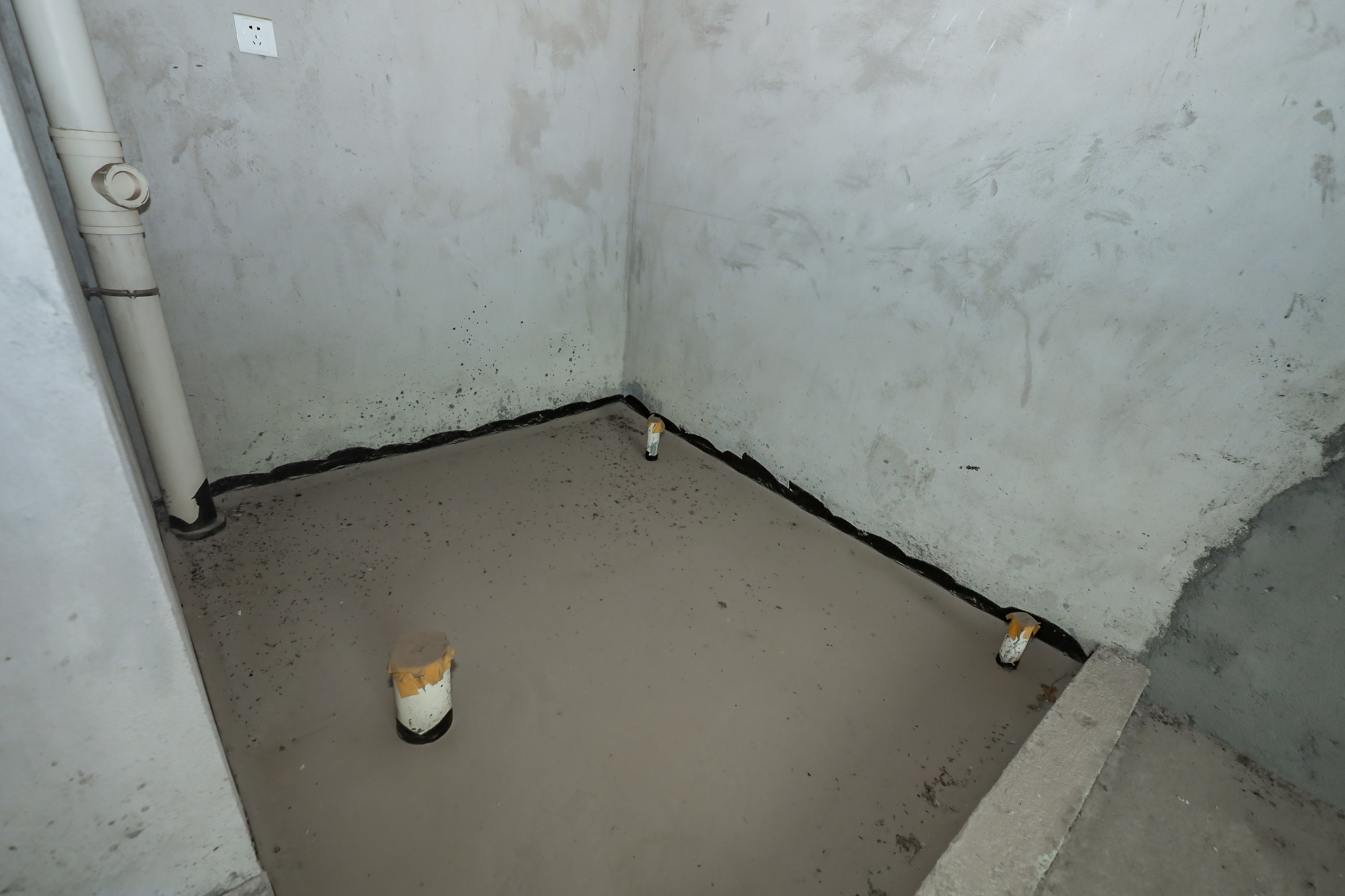 青山上坡小区  3室2厅2卫   53.80万卫生间