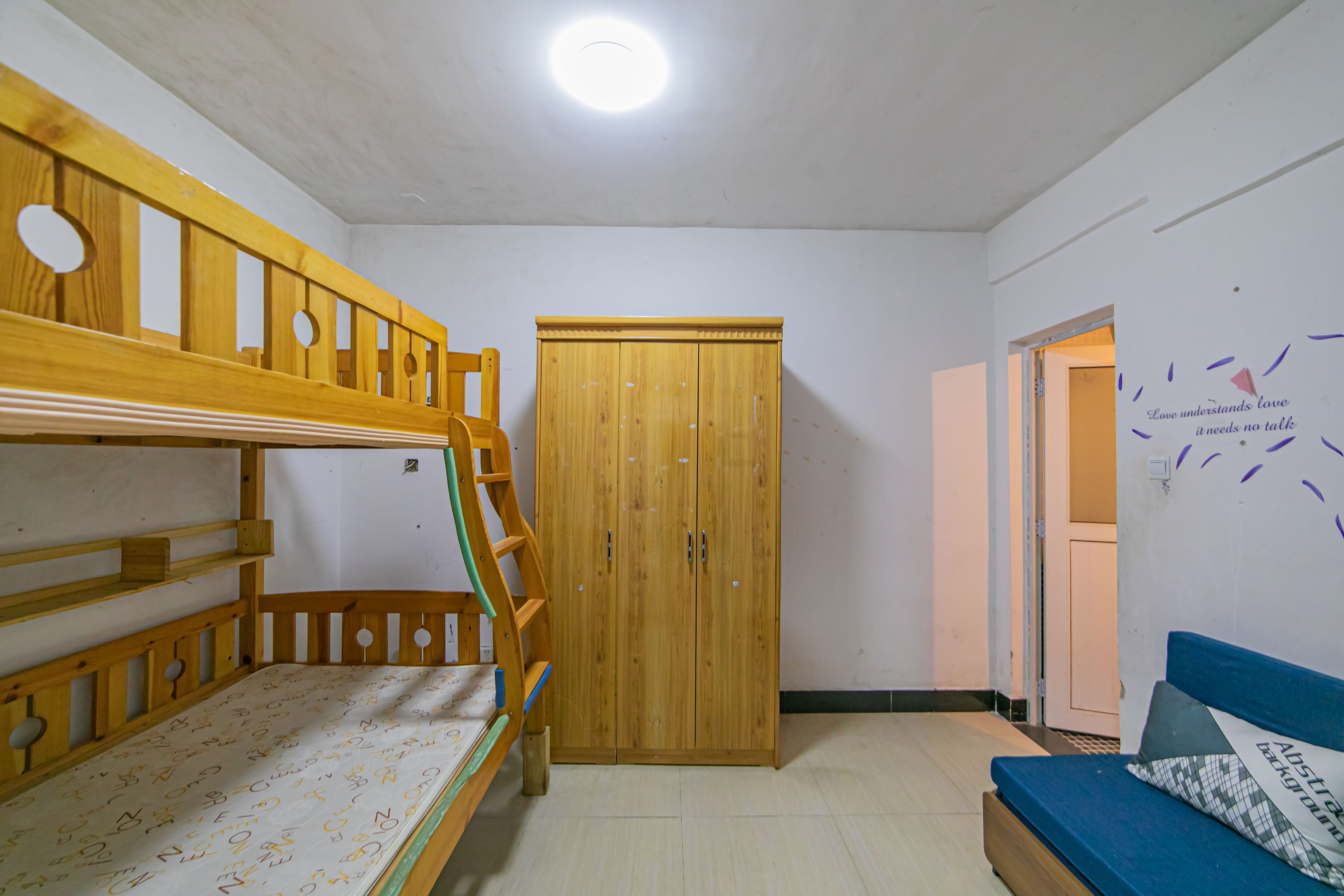 锦璨家园 1室1厅1卫 20.00万 锦璨家园 1室1厅1卫 20.00万其他