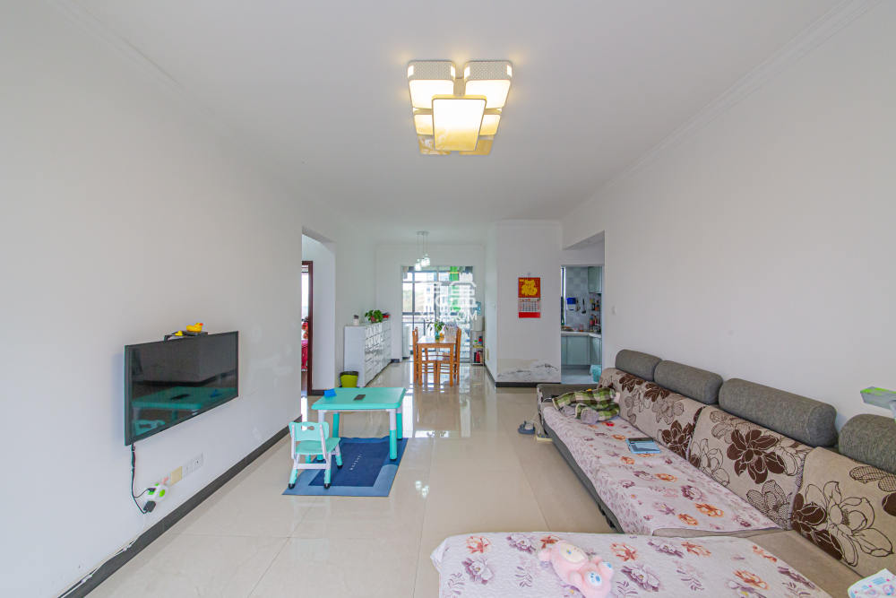 中信城市广场（中信新城一期）  2室2厅1卫    67.0万