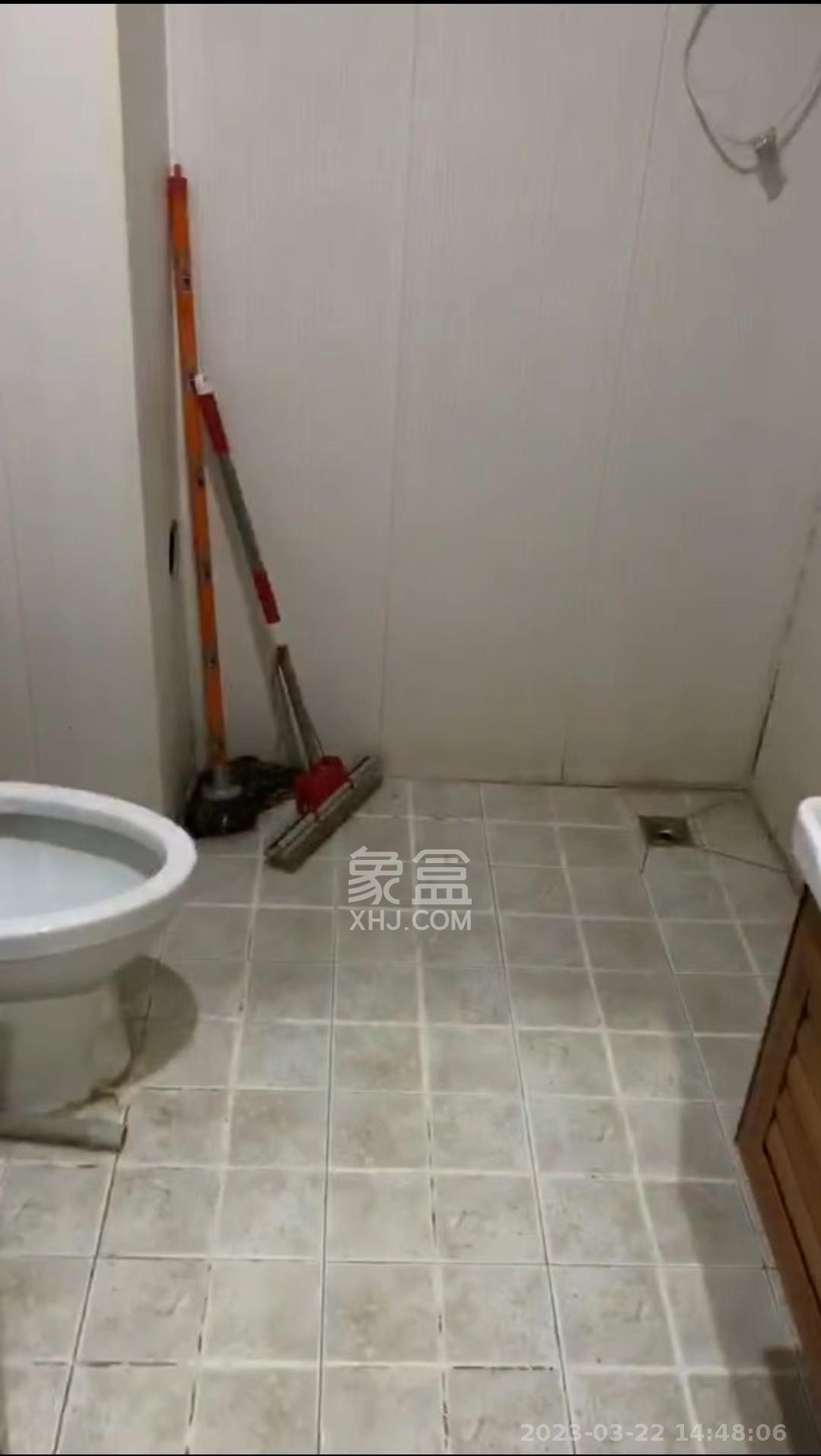 红旗商贸城  1室0厅1卫    700.0元/月室内图