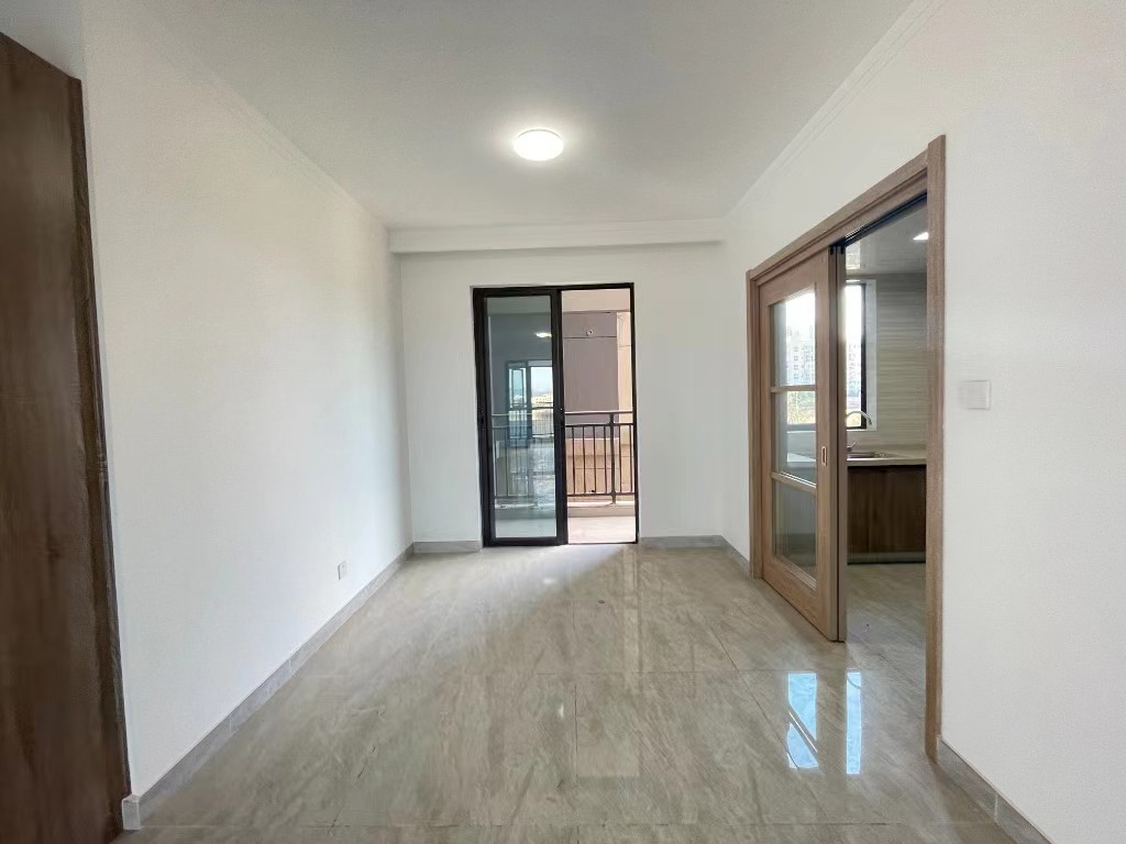 蓝溪谷 3室2厅2卫 82.0万 蓝溪谷 3室2厅2卫 82.0万室内图