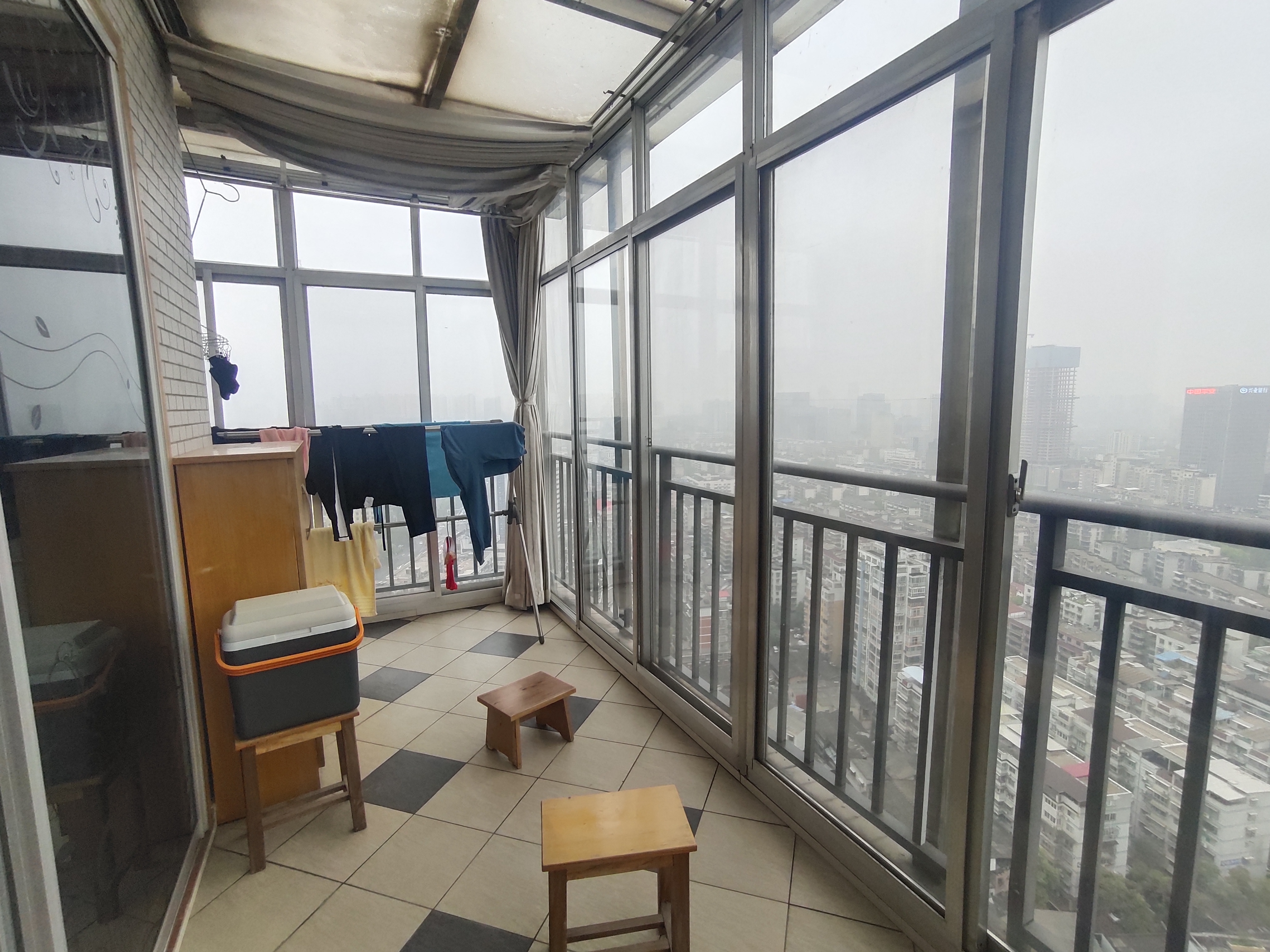 水岸春天 3室2厅2卫 75.00万 水岸春天 3室2厅2卫 75.00万室内图