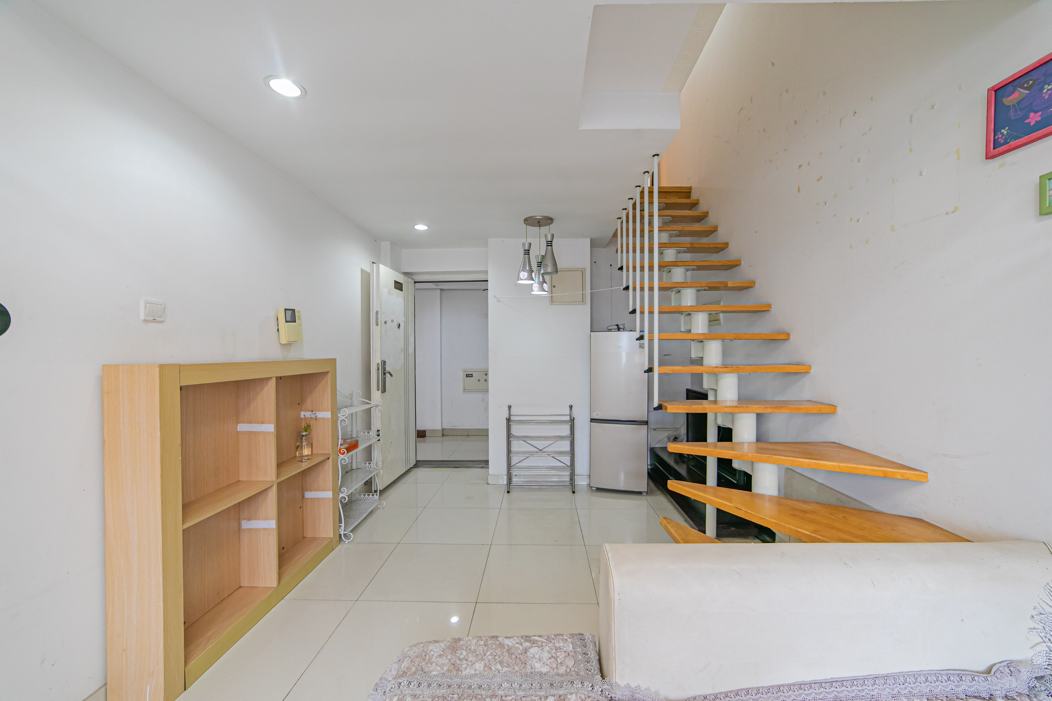 华润凤凰城一期  1室1厅1卫    30.5万 华润凤凰城一期  1室1厅1卫    30.5万客厅