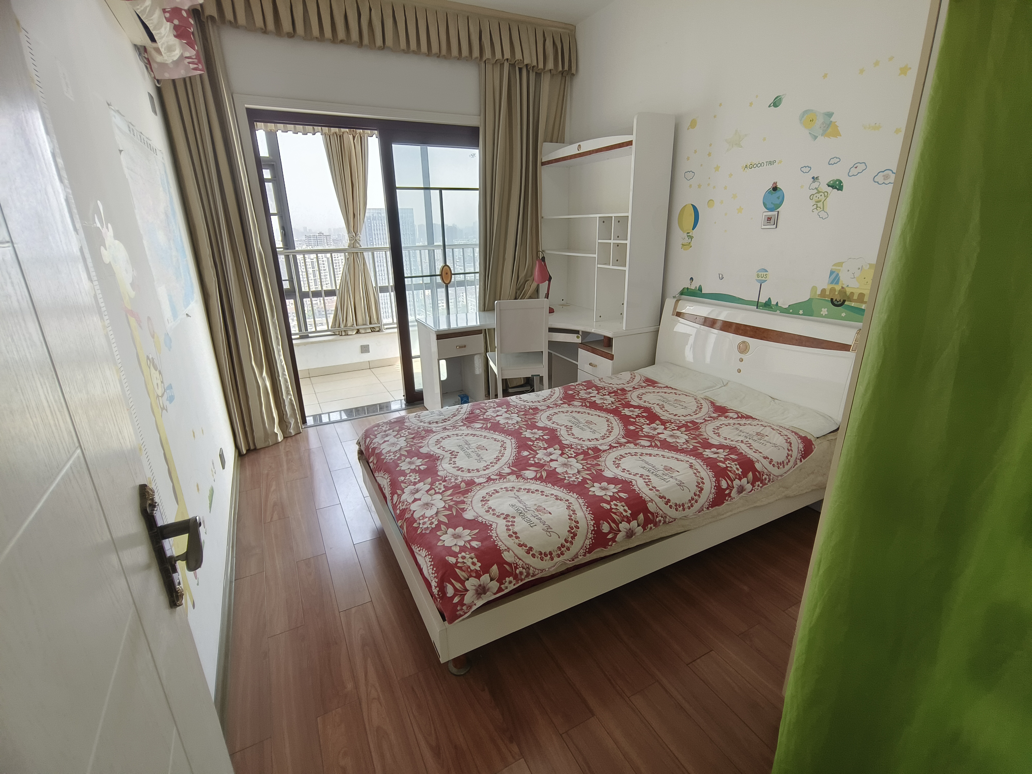 流金岁月-华晨国际 4室2厅2卫 105.00万 流金岁月-华晨国际 4室2厅2卫 105.00万室内图