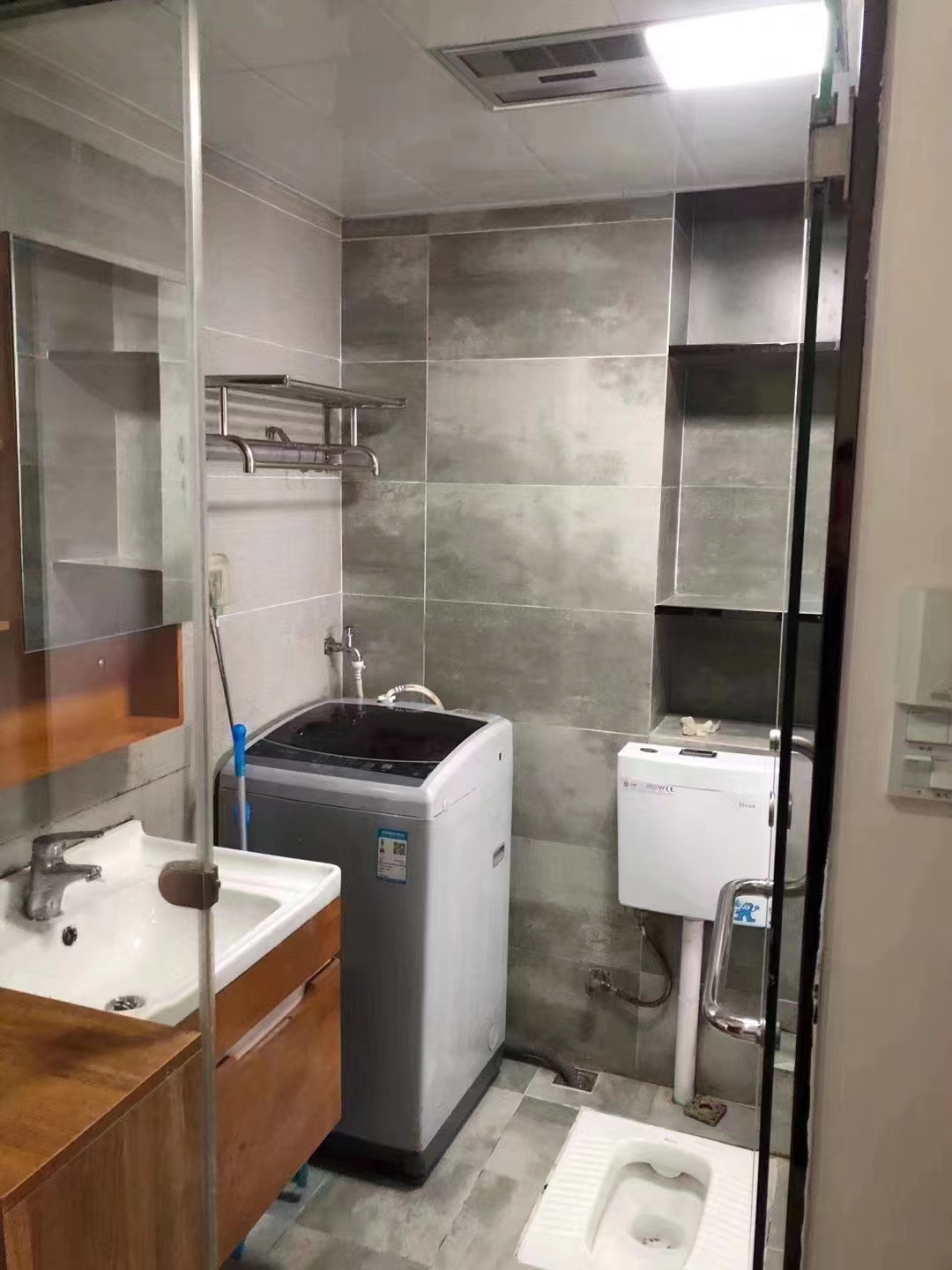 中建御山和苑 1室1厅1卫 23.8万 中建御山和苑 1室1厅1卫 23.8万室内图