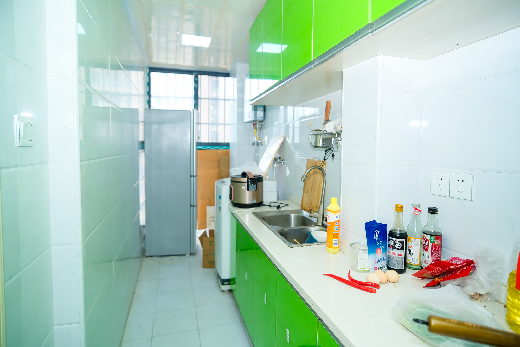 三一街区  2室1厅1卫    51.68万厨房