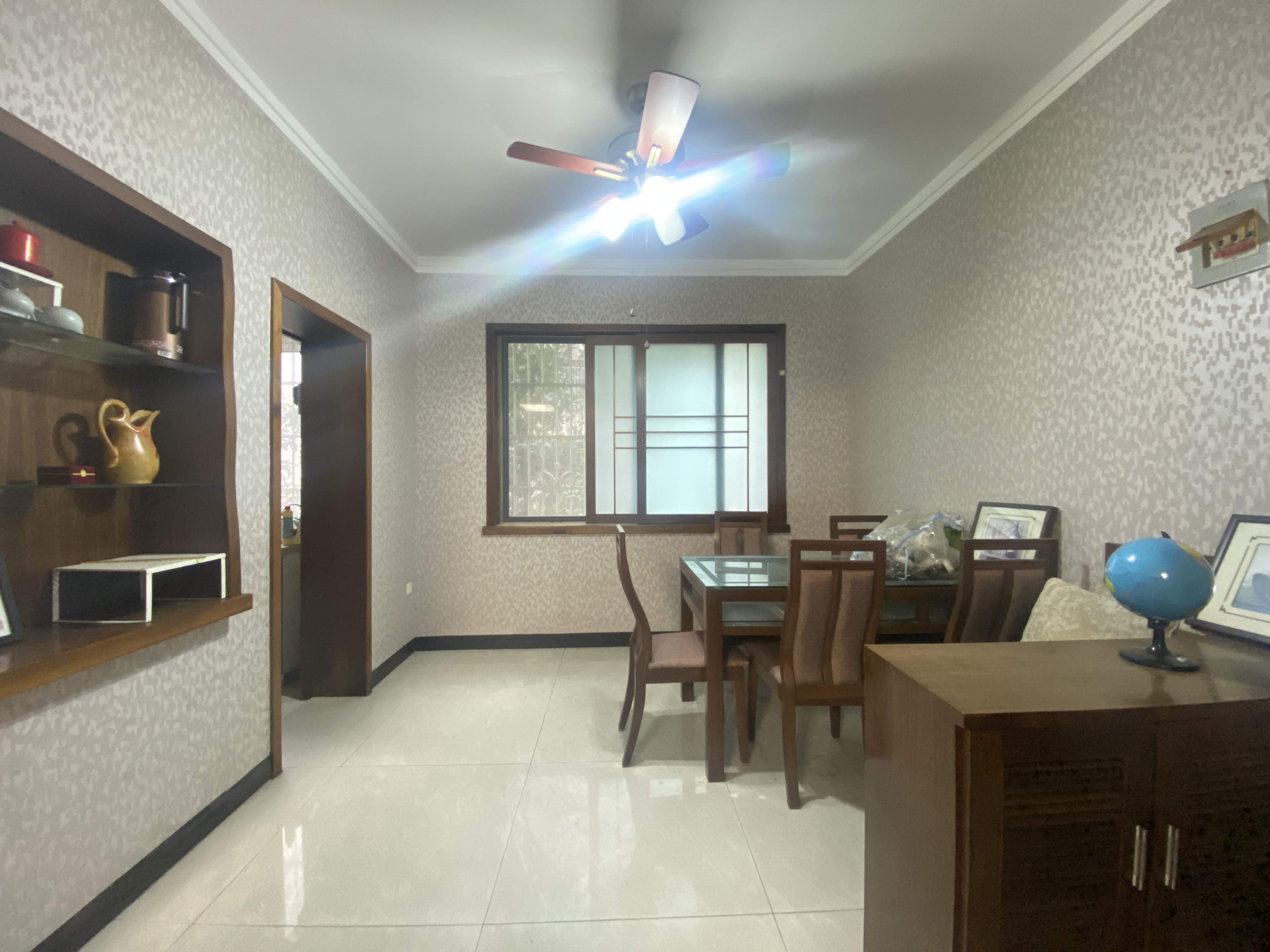 株洲华苑小区  4室2厅2卫   79.80万 株洲华苑小区  4室2厅2卫   79.80万室内图