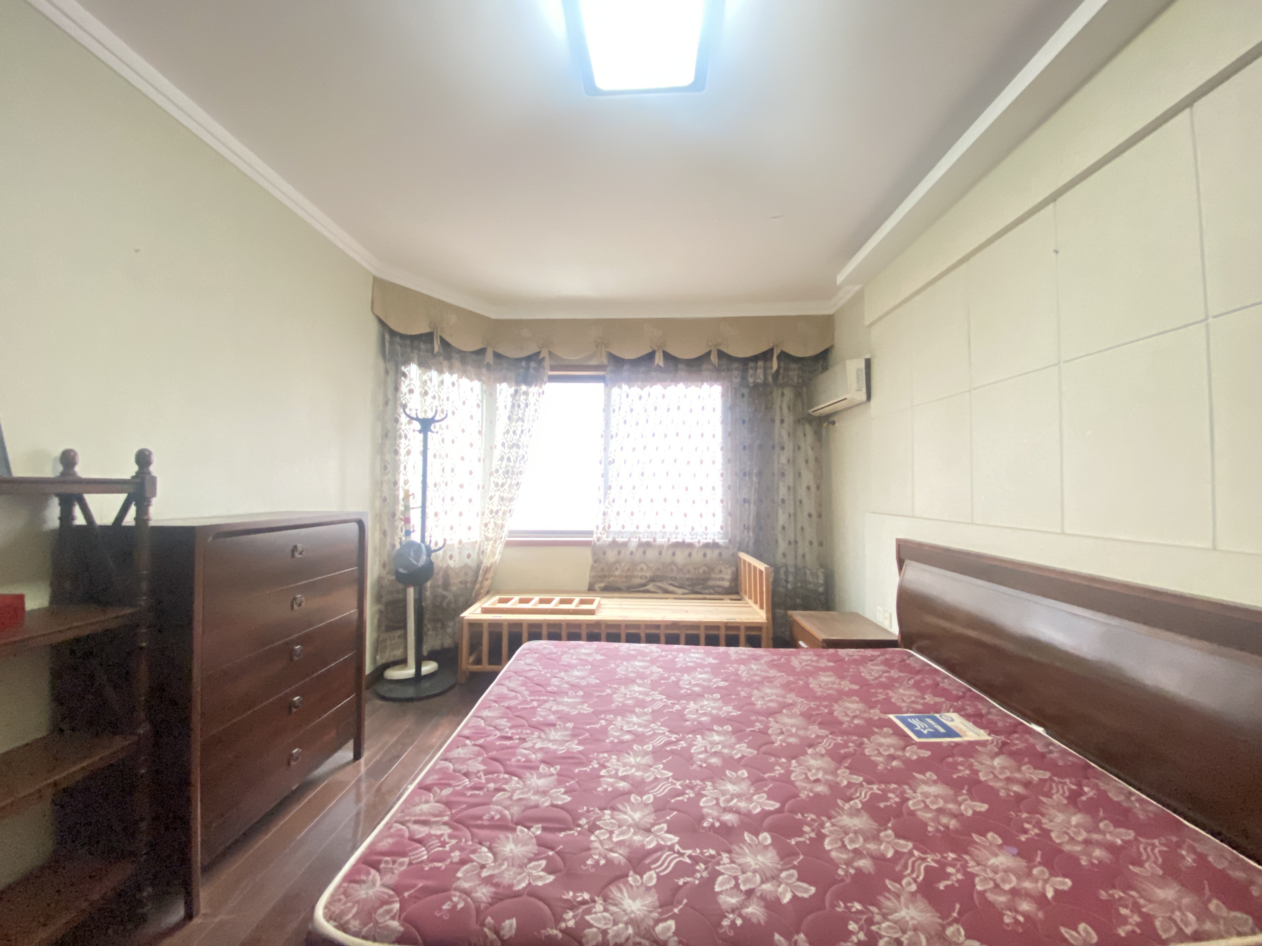 株洲华苑小区  4室2厅2卫   79.80万 株洲华苑小区  4室2厅2卫   79.80万室内图