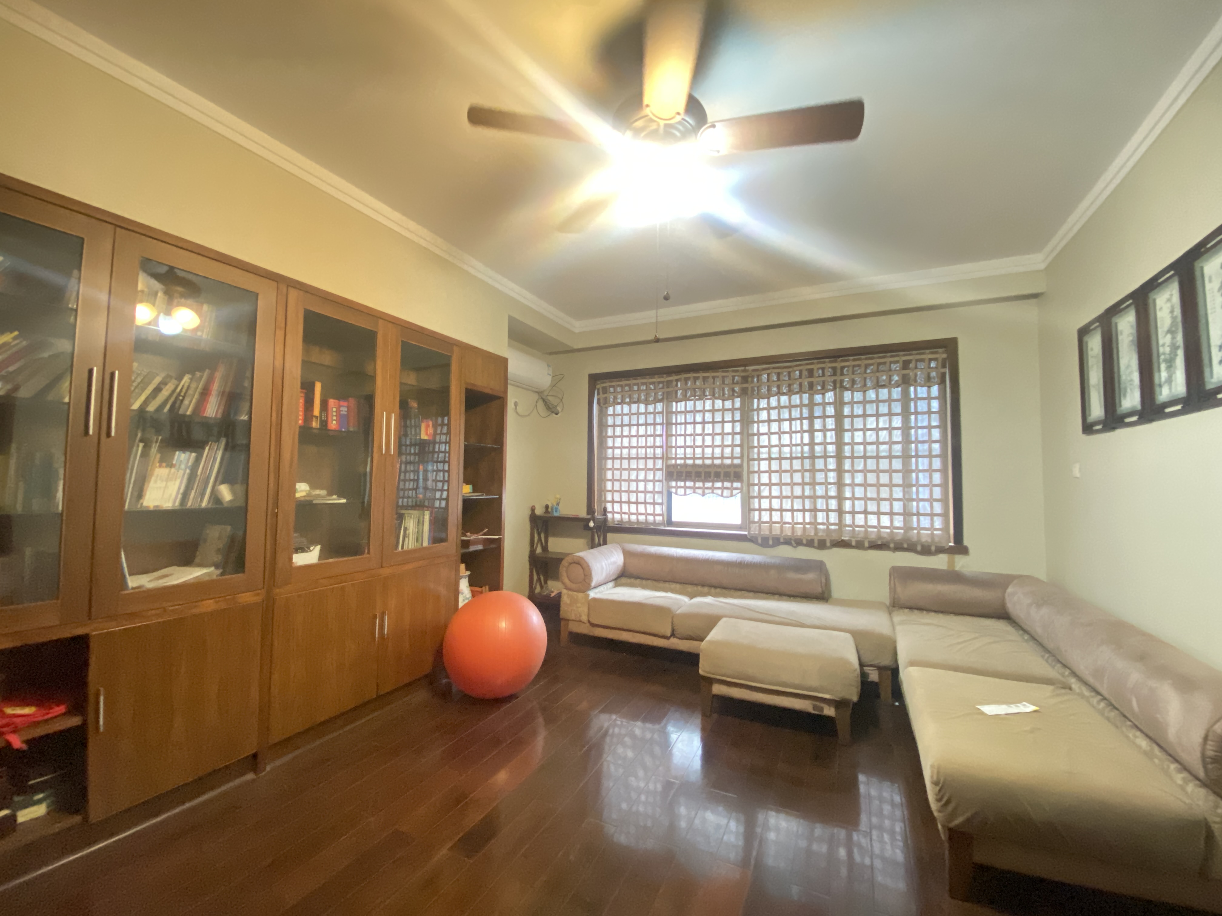 株洲华苑小区  4室2厅2卫   79.80万 株洲华苑小区  4室2厅2卫   79.80万室内图