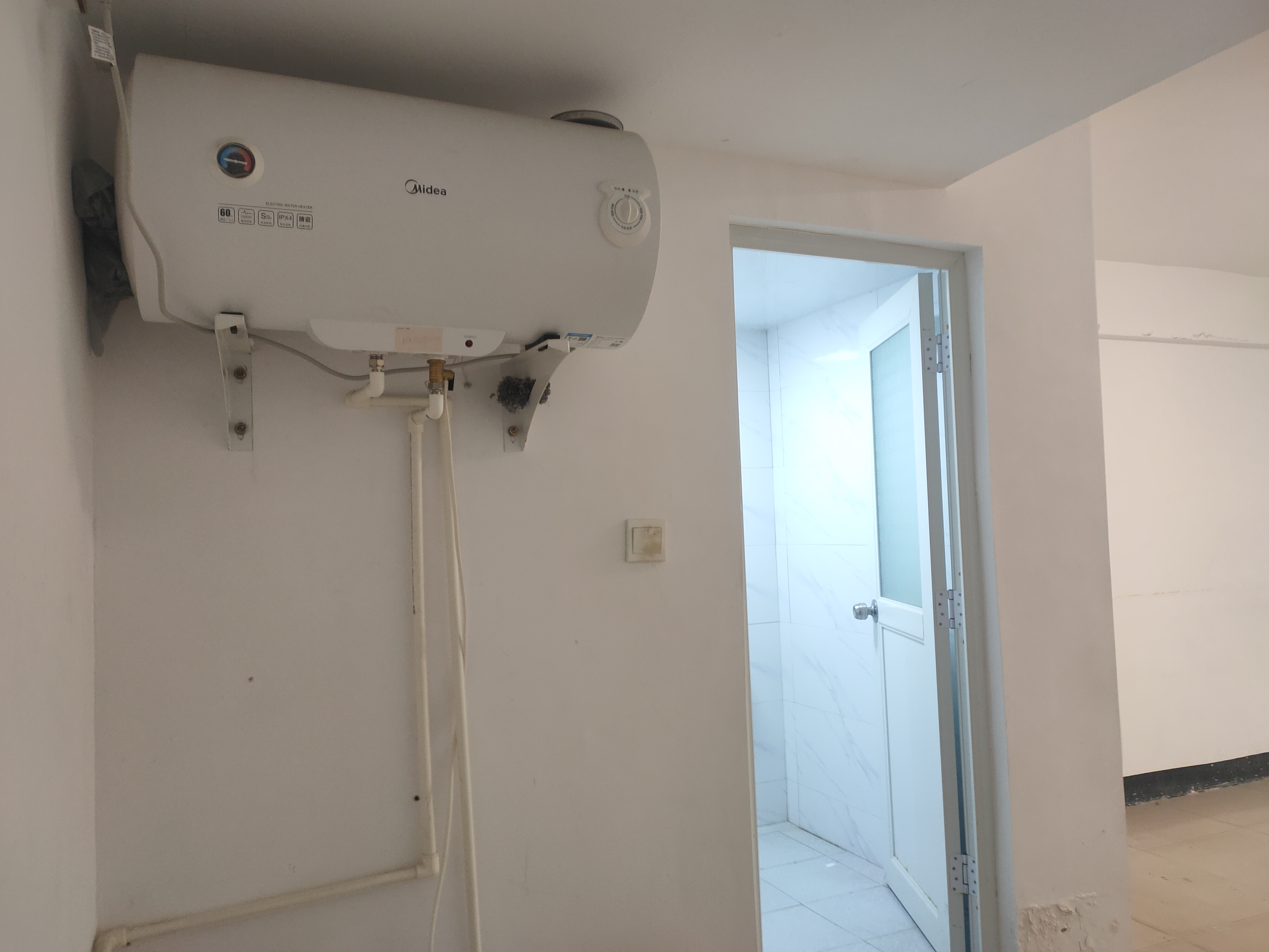 金帝  1室1厅1卫   28.80万 金帝  1室1厅1卫   28.80万室内图