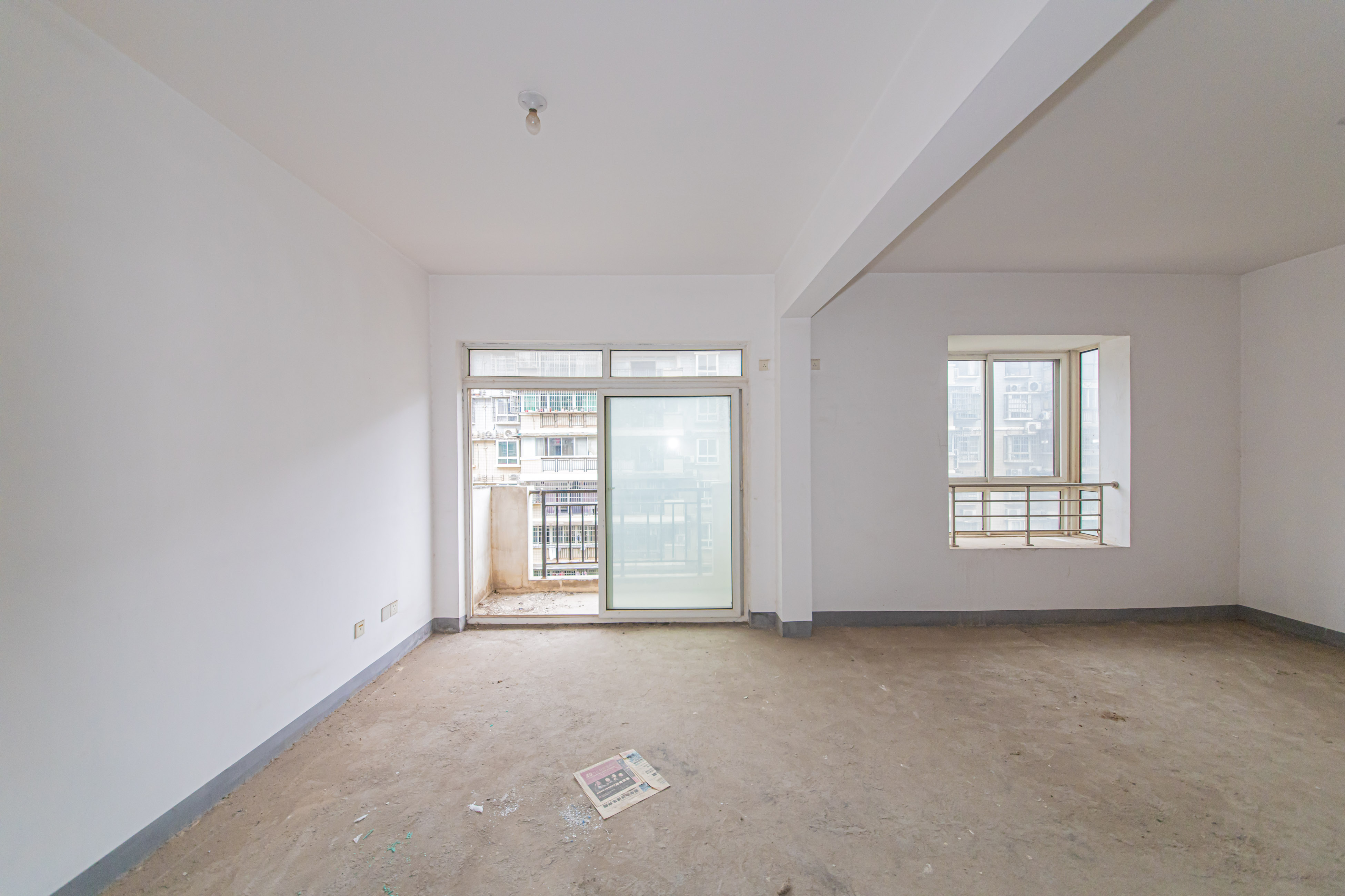 盛湘家园  4室2厅2卫   129.00万 盛湘家园  4室2厅2卫   129.00万卧室