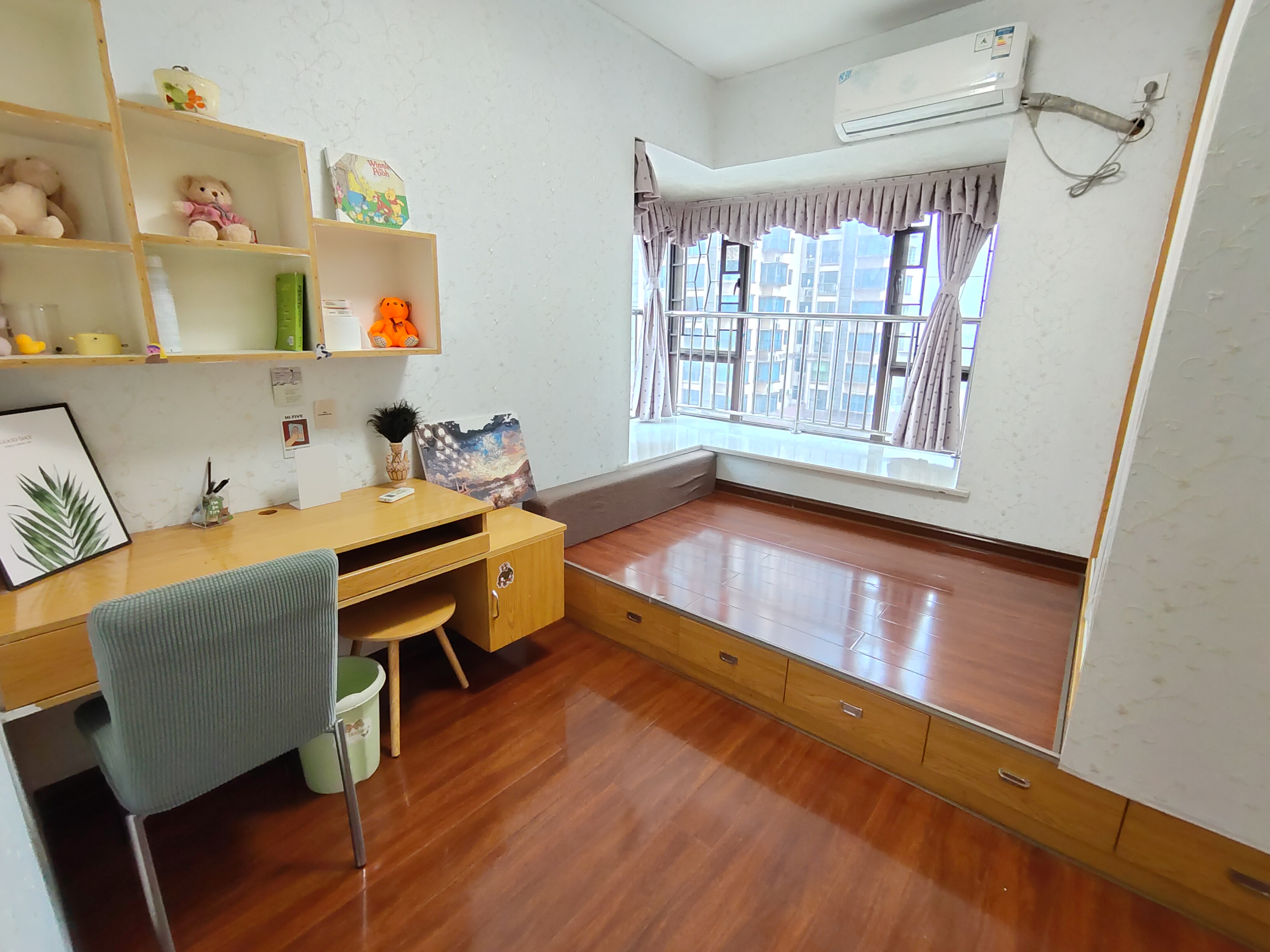 水岸花城(翠堤湾) 3室2厅2卫 56.00万 水岸花城(翠堤湾) 3室2厅2卫 56.00万室内图