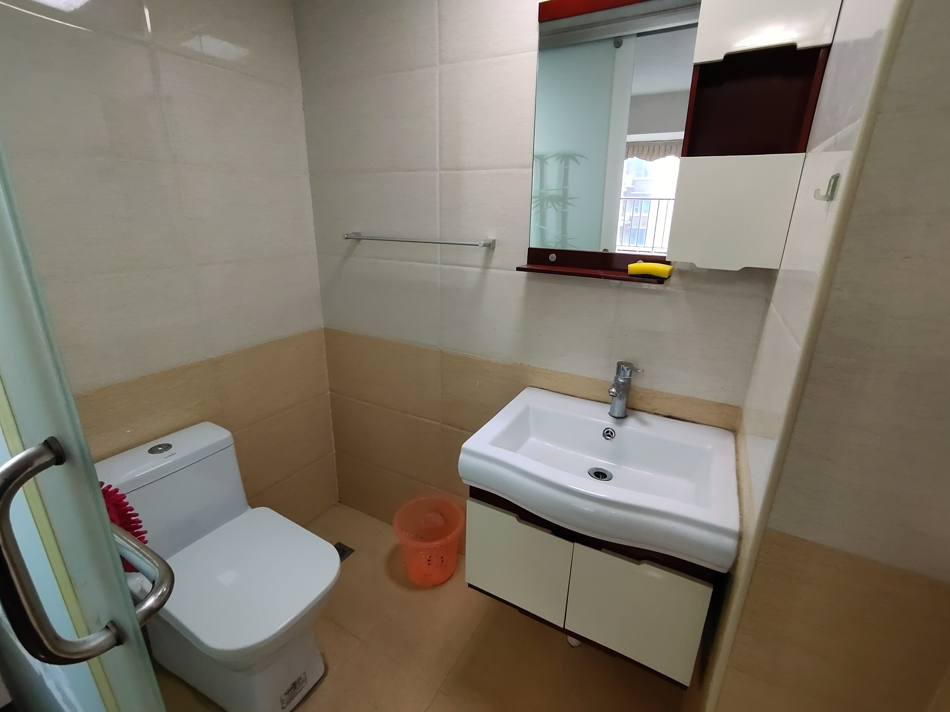 水岸花城(翠堤湾) 3室2厅2卫 56.00万 水岸花城(翠堤湾) 3室2厅2卫 56.00万室内图