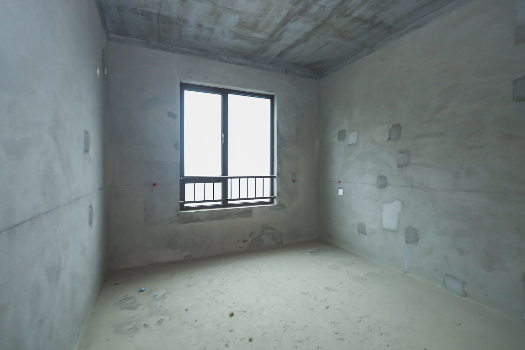 龙湖湘风原著（龙湖湘风星城）  4室2厅2卫    104.0万卧室