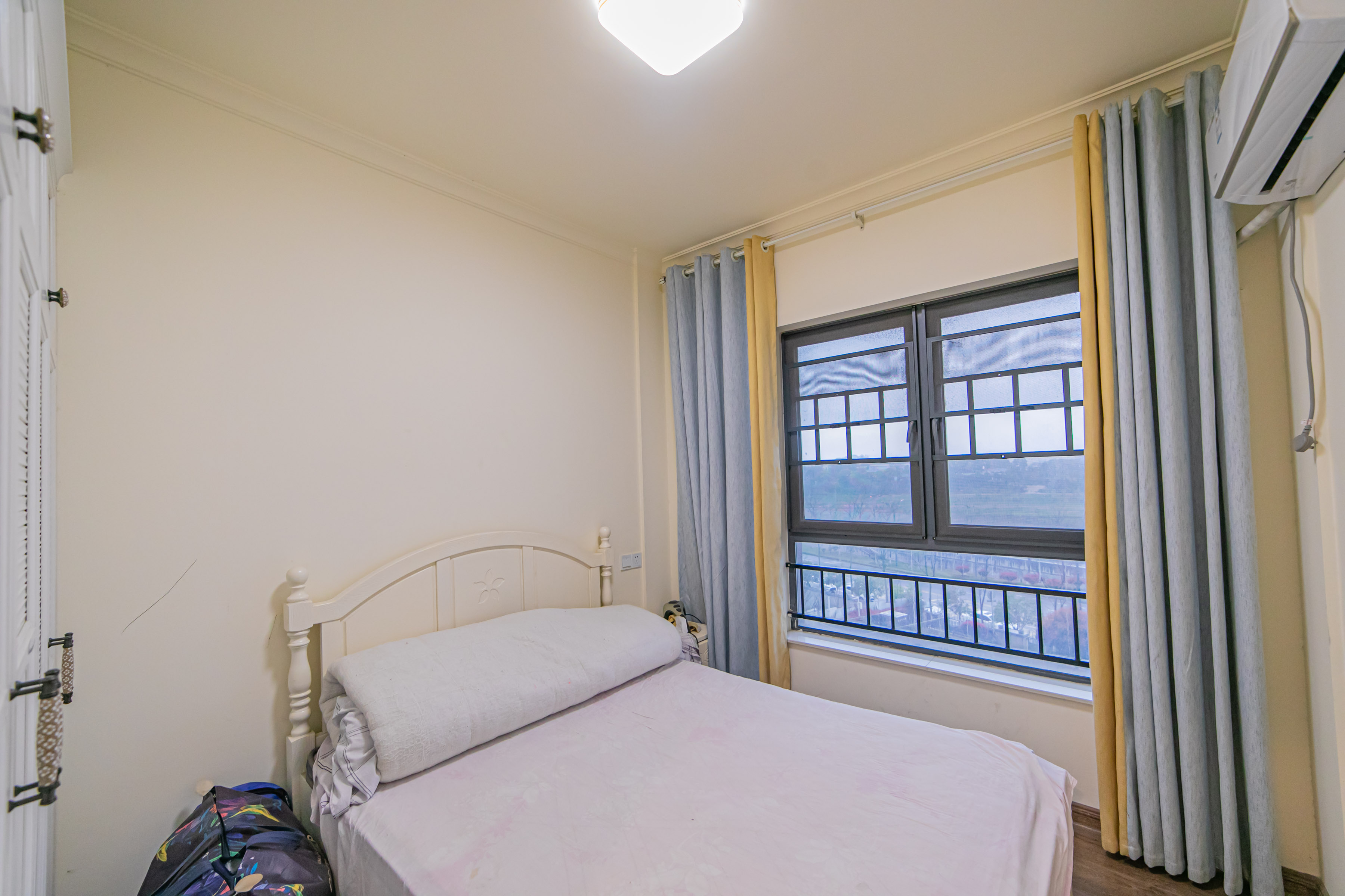 碧桂园威尼斯城 4室2厅2卫 131.00万 碧桂园威尼斯城 4室2厅2卫 131.00万卧室