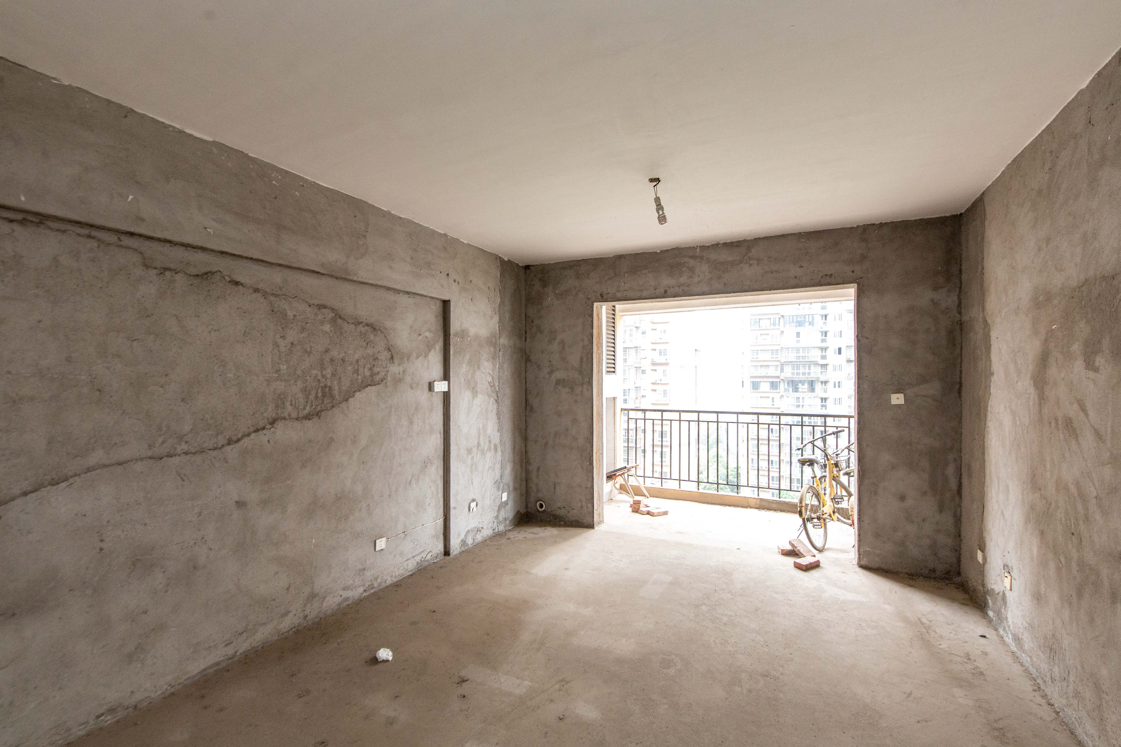 水岸天际(一期、二期)  3室2厅2卫    89.0万 水岸天际(一期、二期)  3室2厅2卫    89.0万客厅