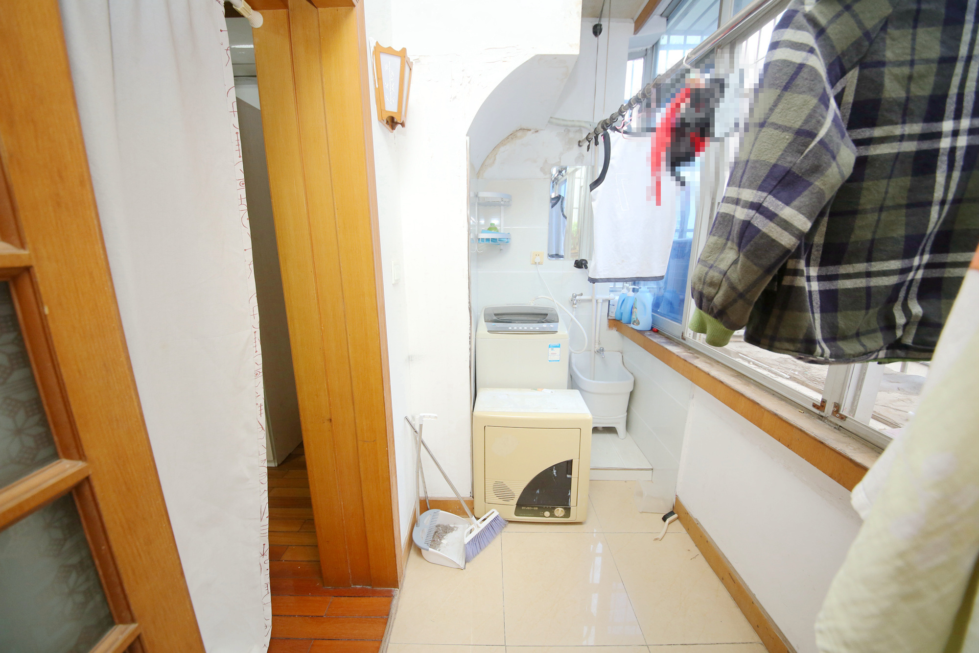 湖南省农业厅  3室2厅1卫   123.00万客厅