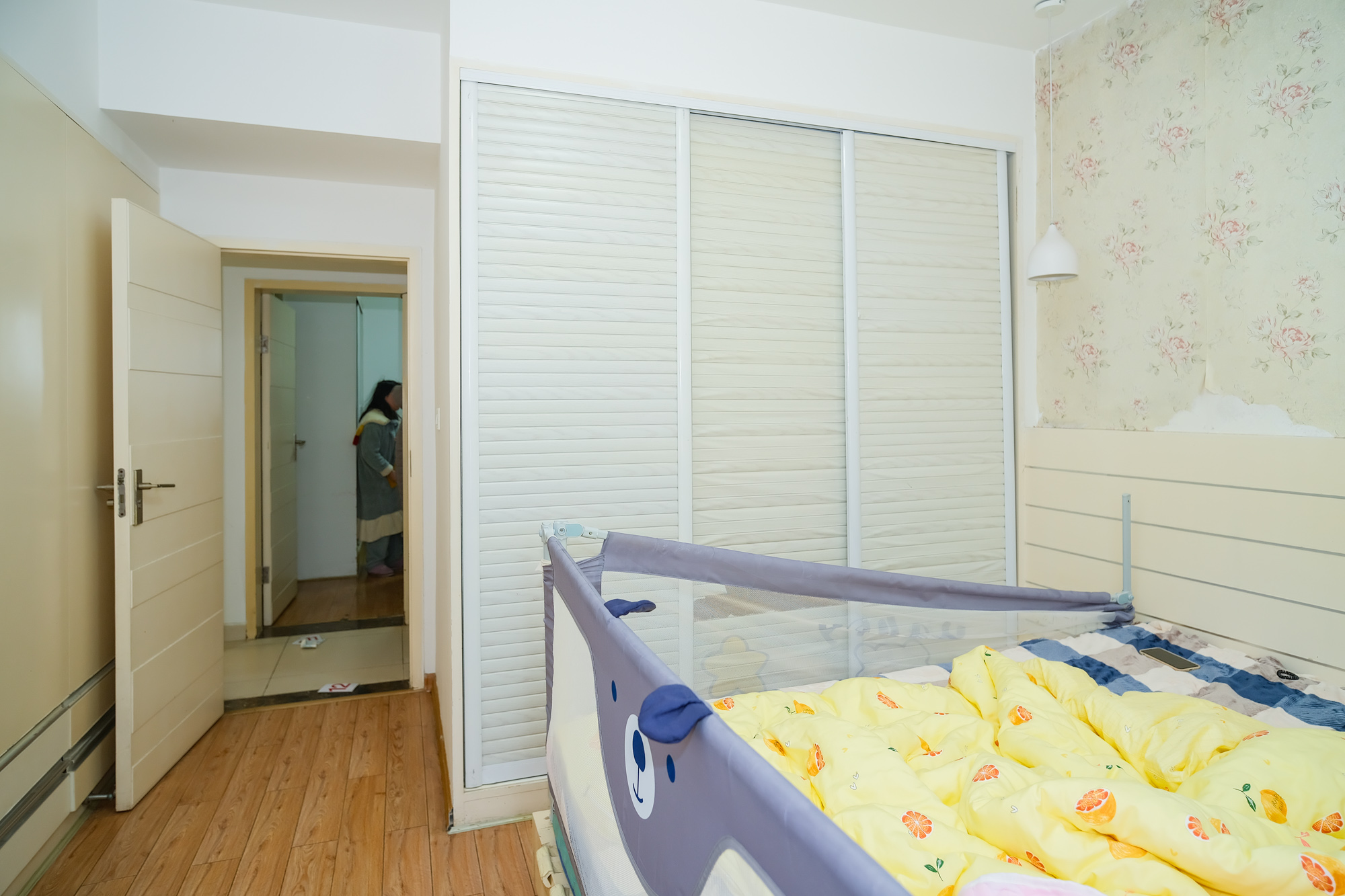 世景华庭 2室2厅1卫 68.00万 世景华庭 2室2厅1卫 68.00万卧室