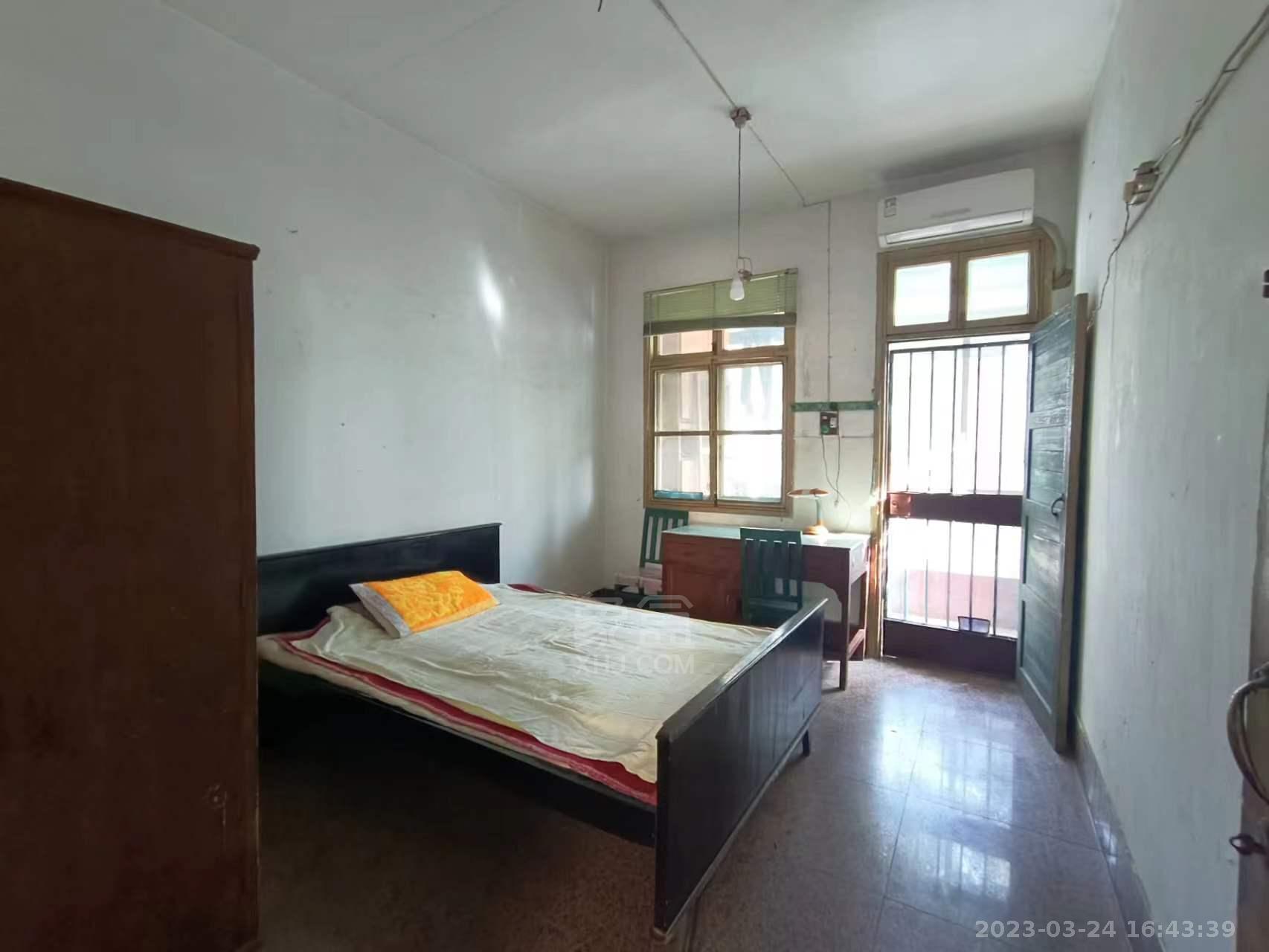 石峰区怡园小区 2室1厅1卫 800.00元/月 石峰区怡园小区 2室1厅1卫 800.00元/月室内图