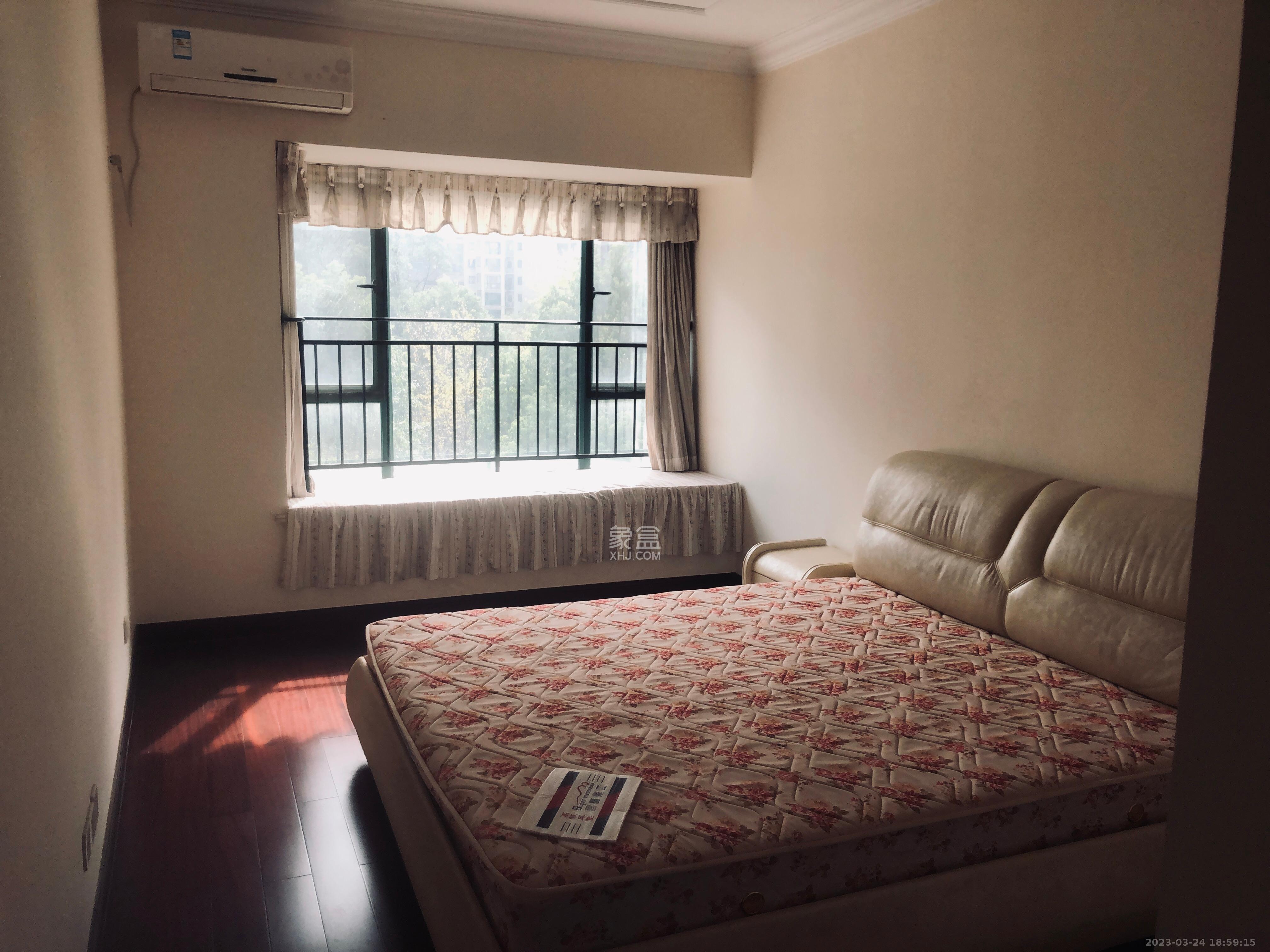 富基世纪公园 3室2厅2卫 2000.00元/月 富基世纪公园 3室2厅2卫 2000.00元/月室内图