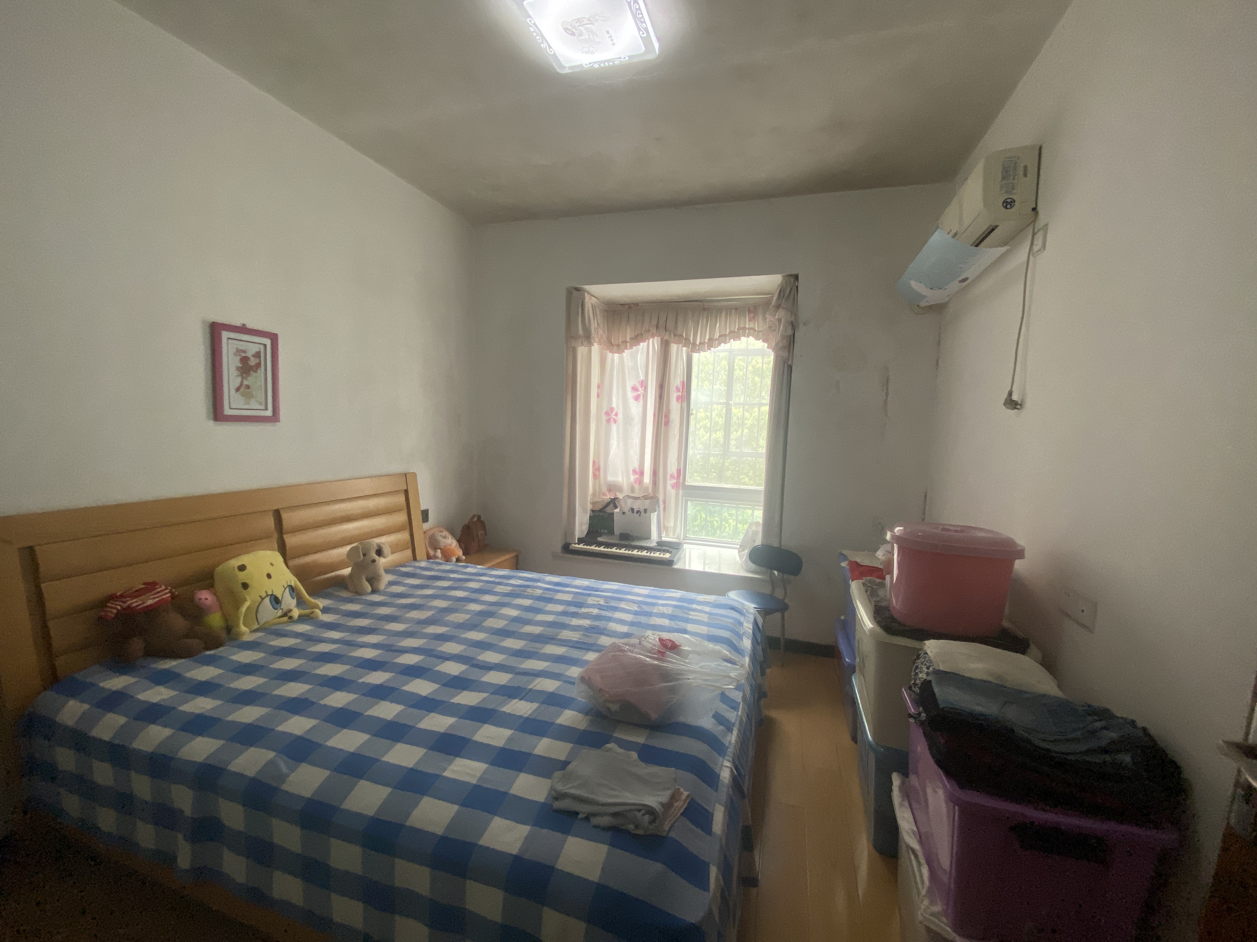 枫溪苑 4室2厅2卫 69.00万 枫溪苑 4室2厅2卫 69.00万室内图