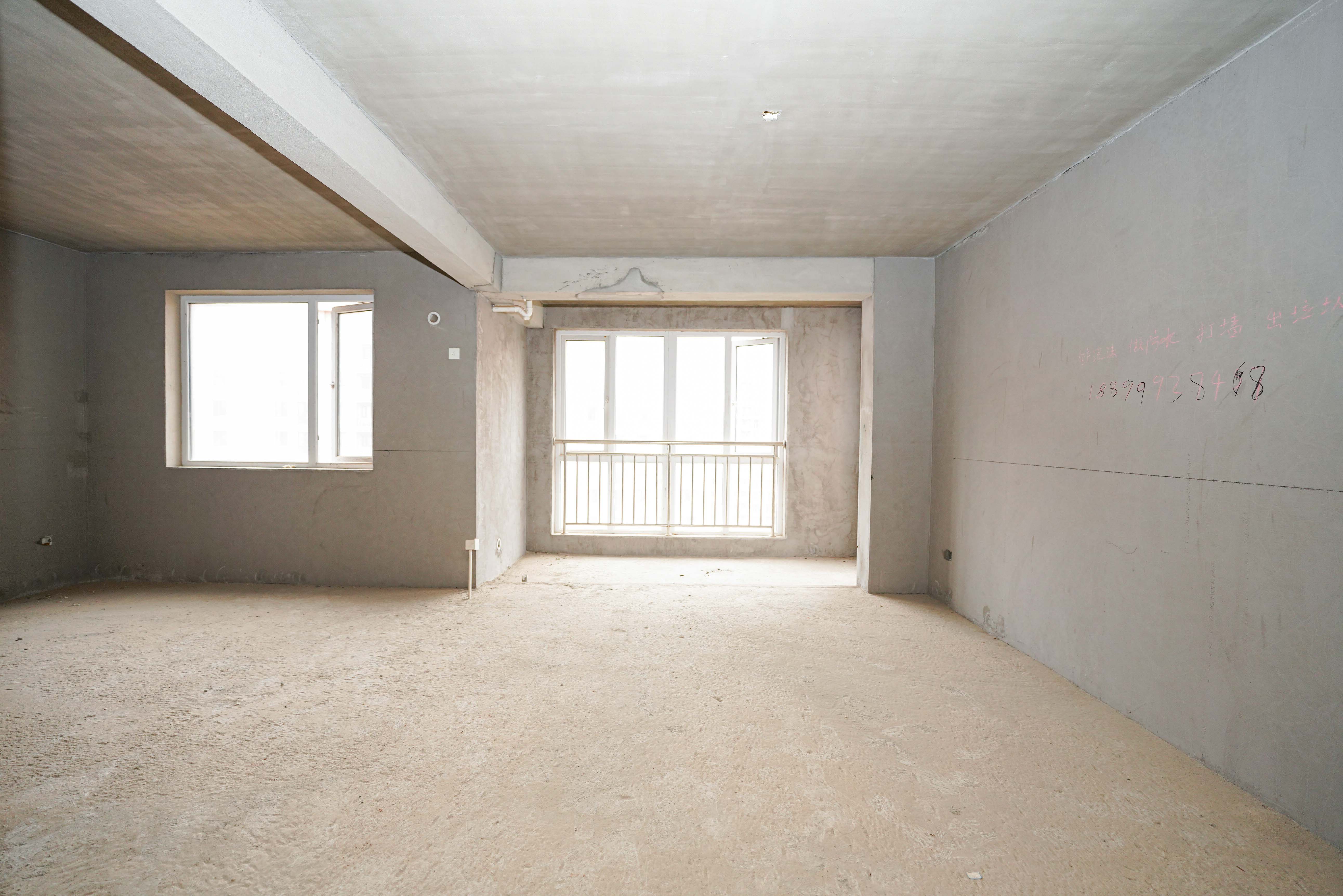 丽发新城  2室2厅1卫   49.50万 丽发新城  2室2厅1卫   49.50万