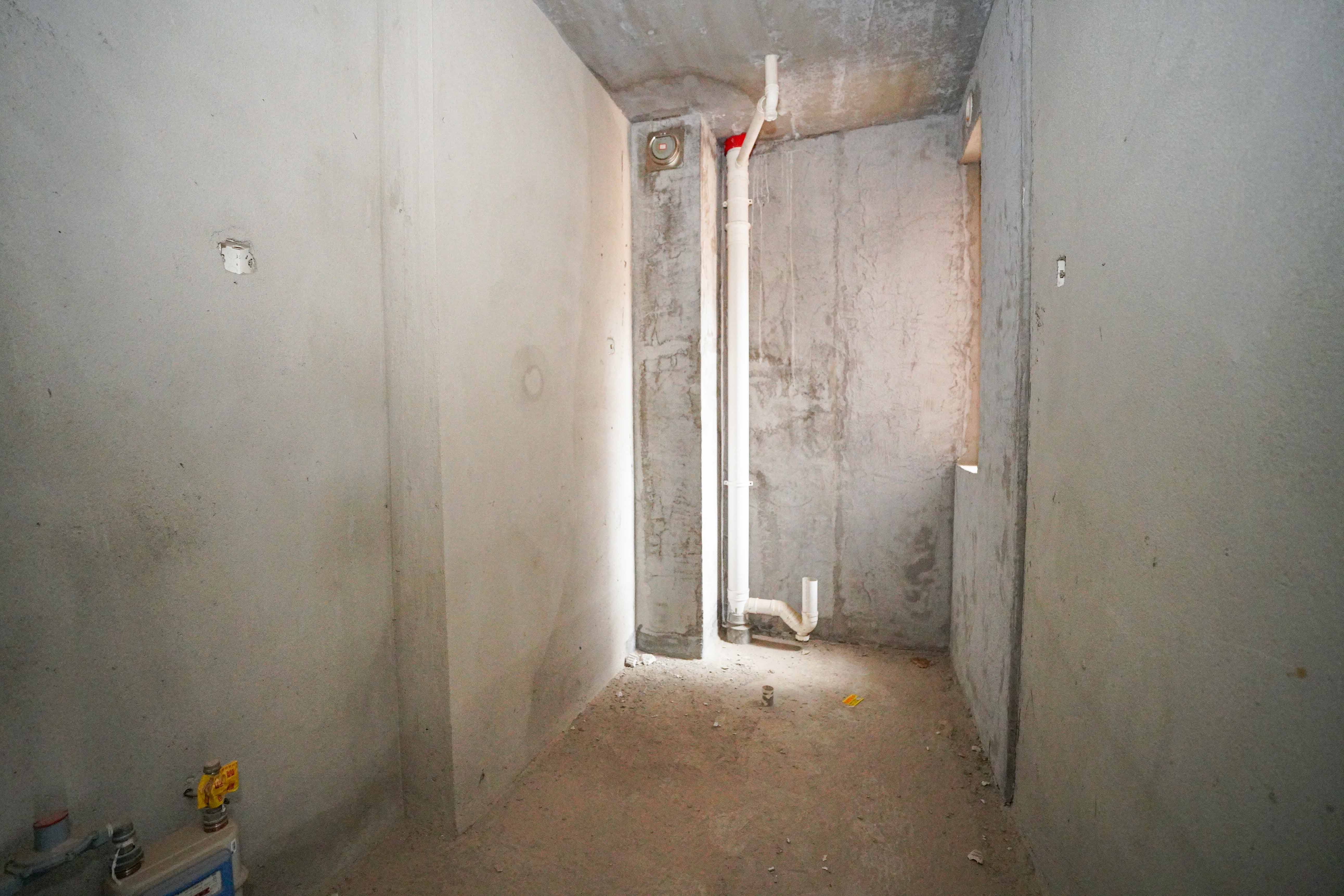 丽发新城  2室2厅1卫   49.50万厨房