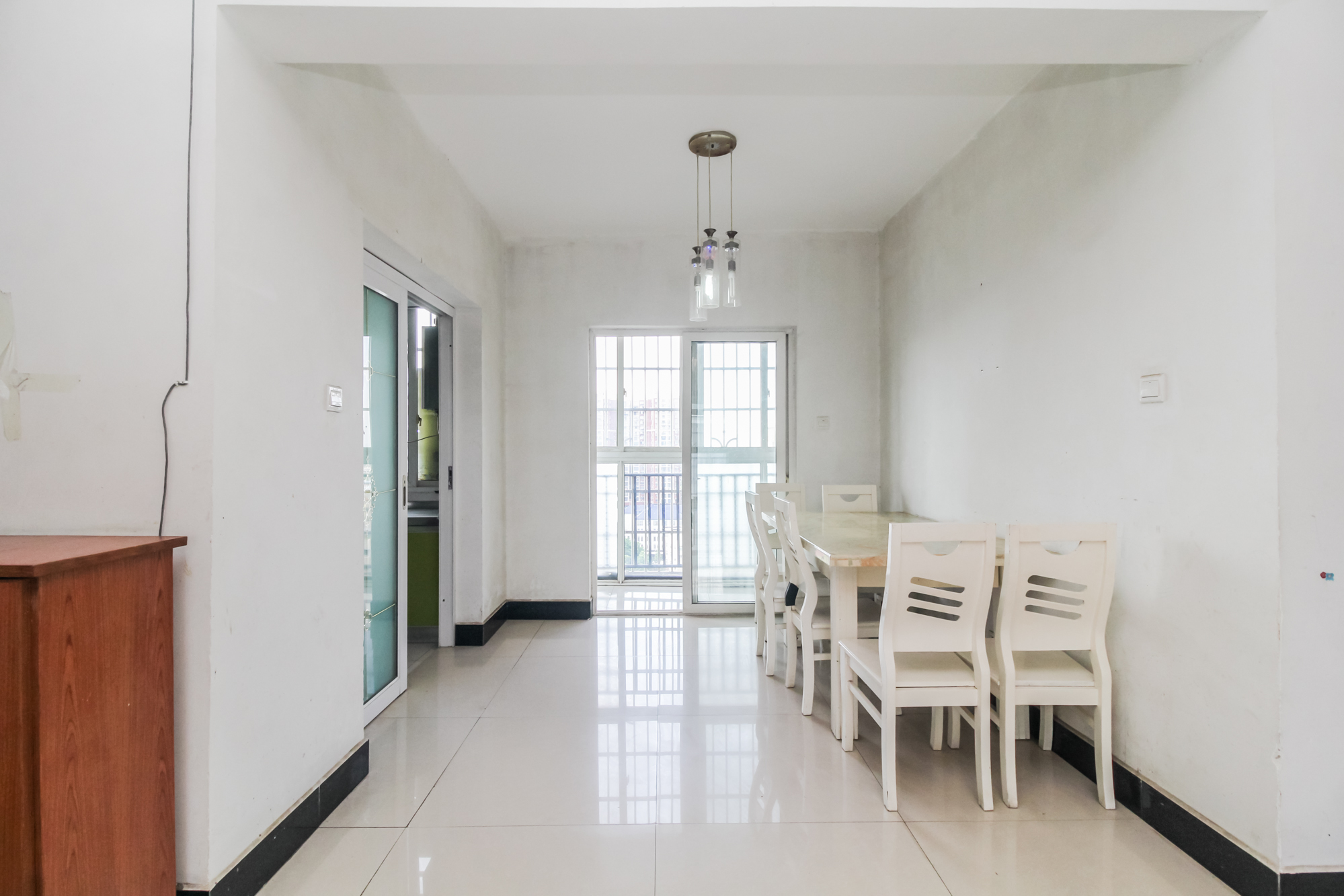 方略学府佳境 2室2厅1卫 49.78万 方略学府佳境 2室2厅1卫 49.78万客厅