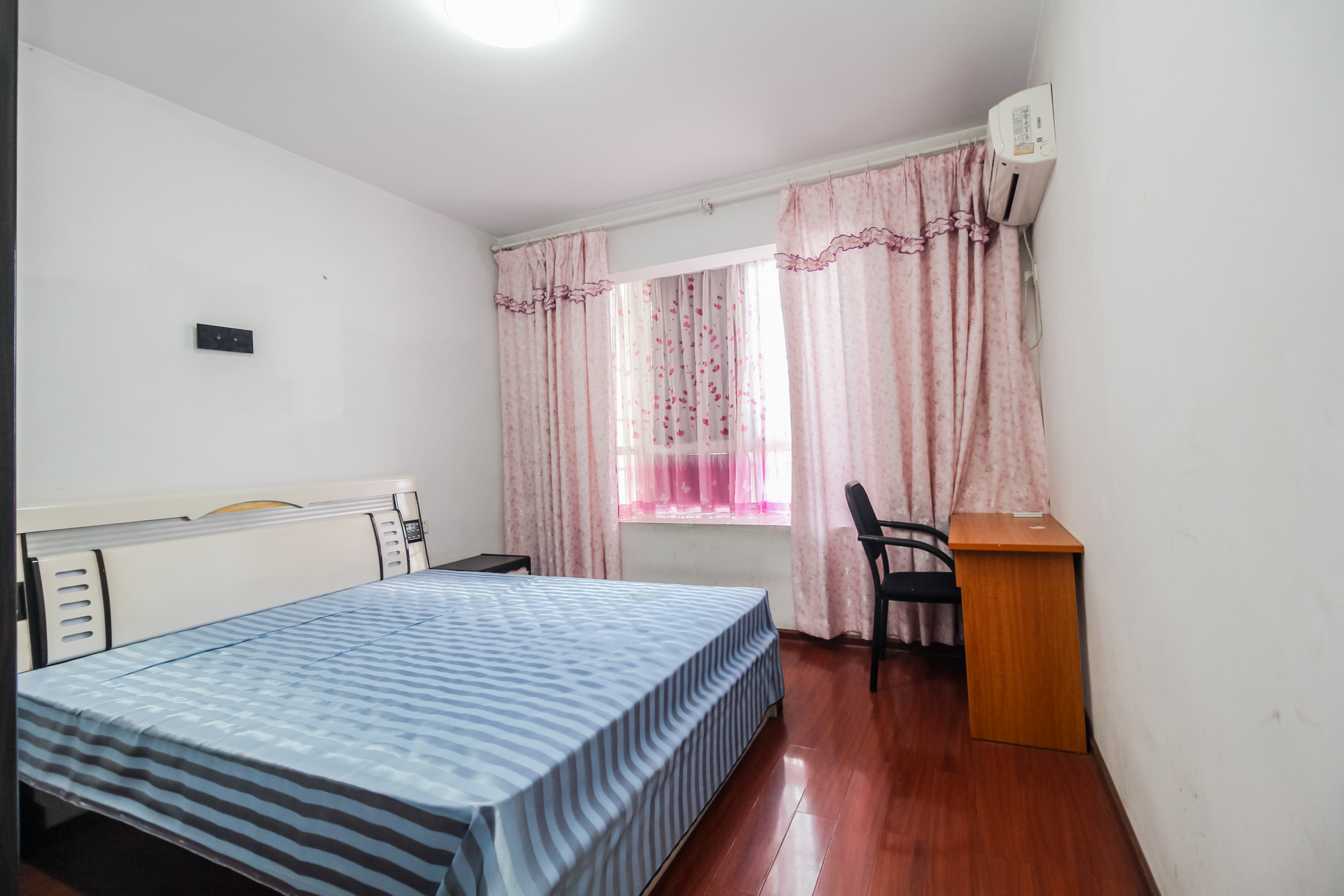 方略学府佳境 2室2厅1卫 49.78万 方略学府佳境 2室2厅1卫 49.78万卧室