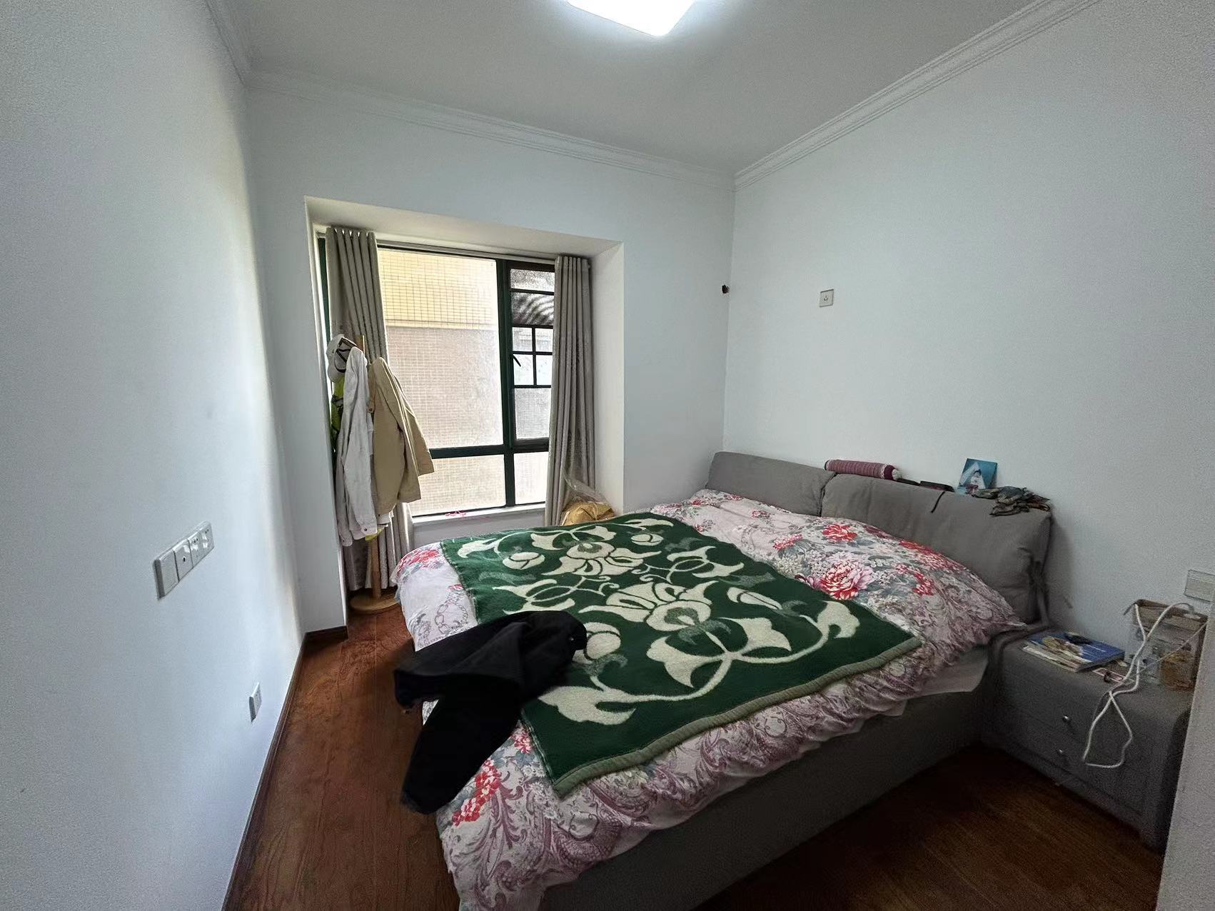 奥园广场 4室2厅2卫 72.5万 奥园广场 4室2厅2卫 72.5万室内图