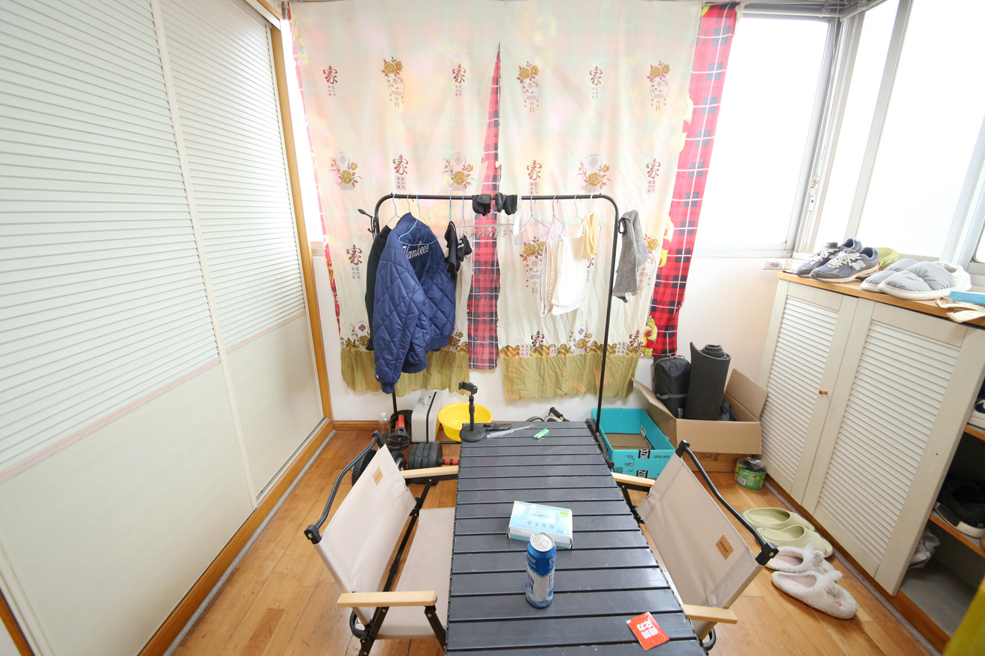 农广校单位宿舍  5室2厅2卫   112.00万客厅