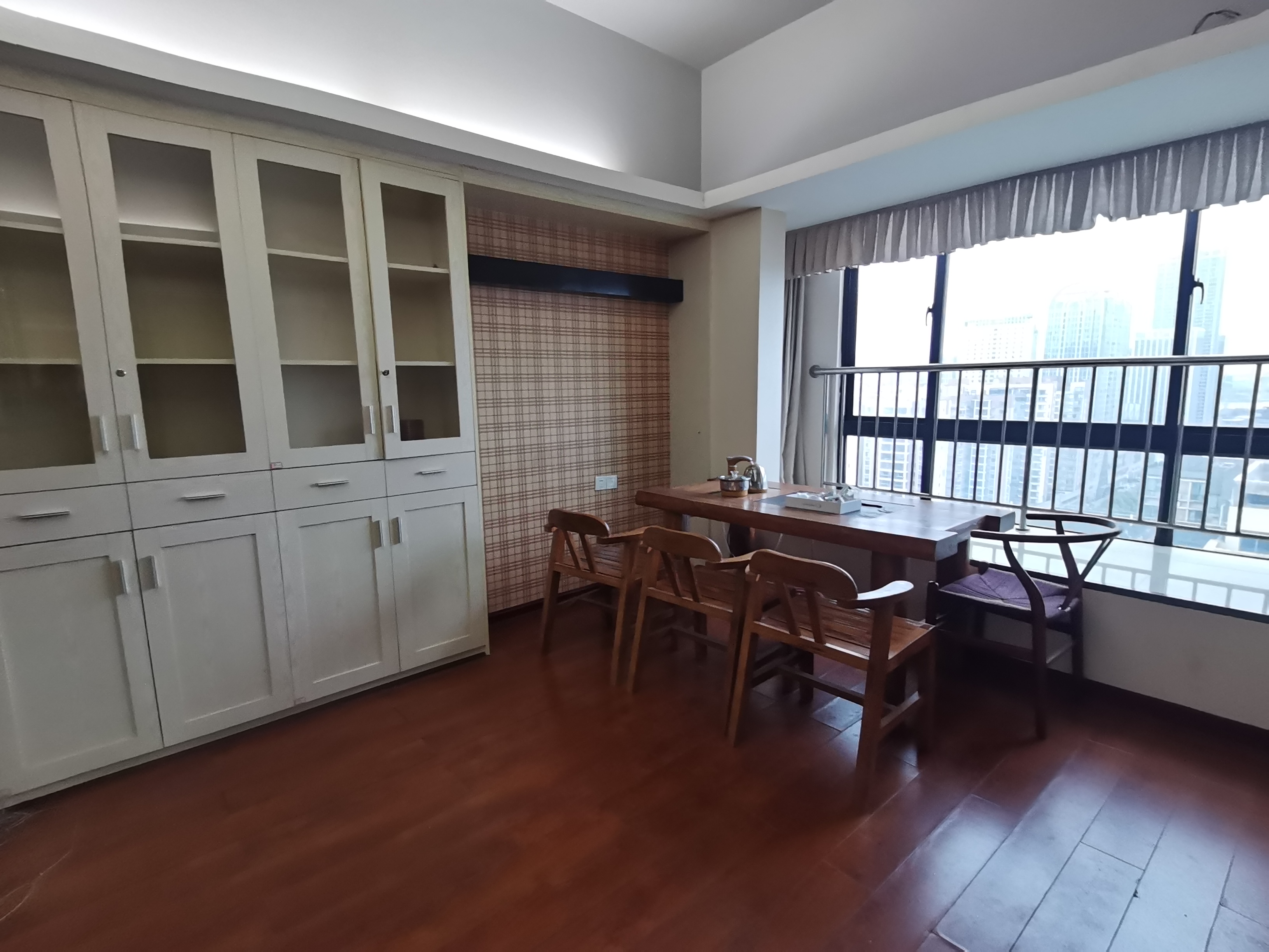 慈善大厦  1室1厅1卫   29.00万 慈善大厦  1室1厅1卫   29.00万室内图