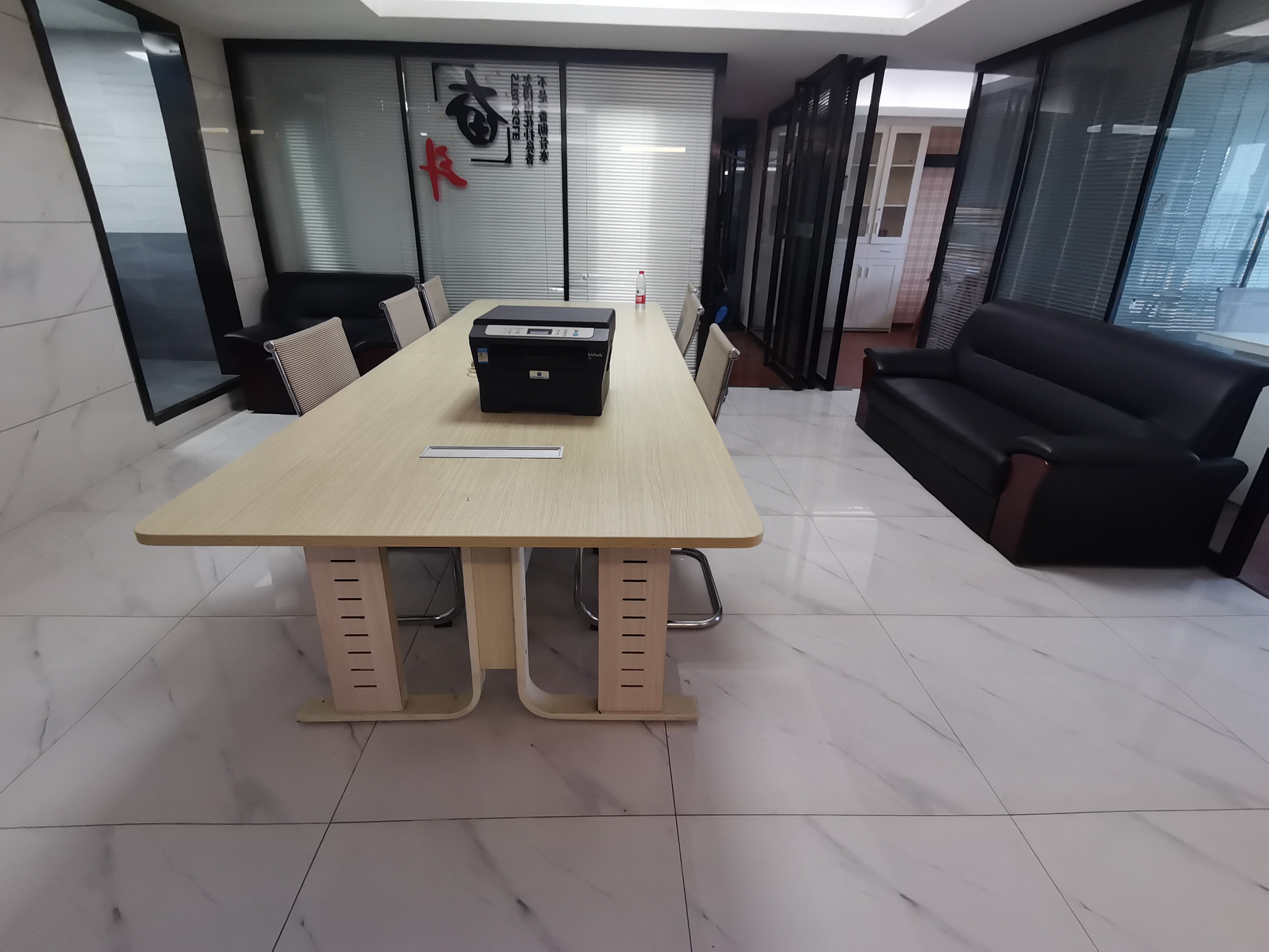 慈善大厦  1室1厅1卫    29.0万 慈善大厦  1室1厅1卫    29.0万室内图