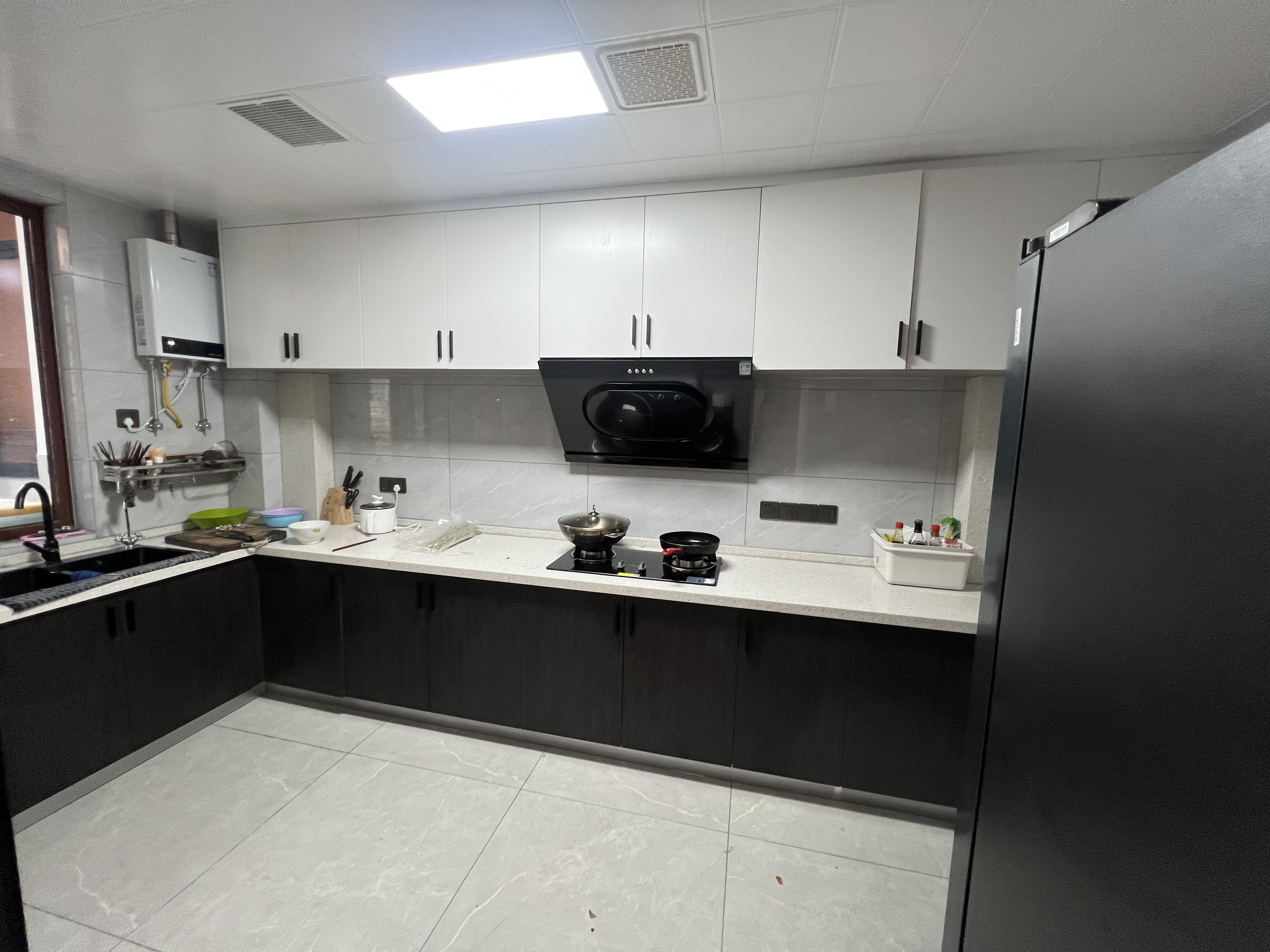 金水湾 4室2厅2卫 148.00万 金水湾 4室2厅2卫 148.00万客厅