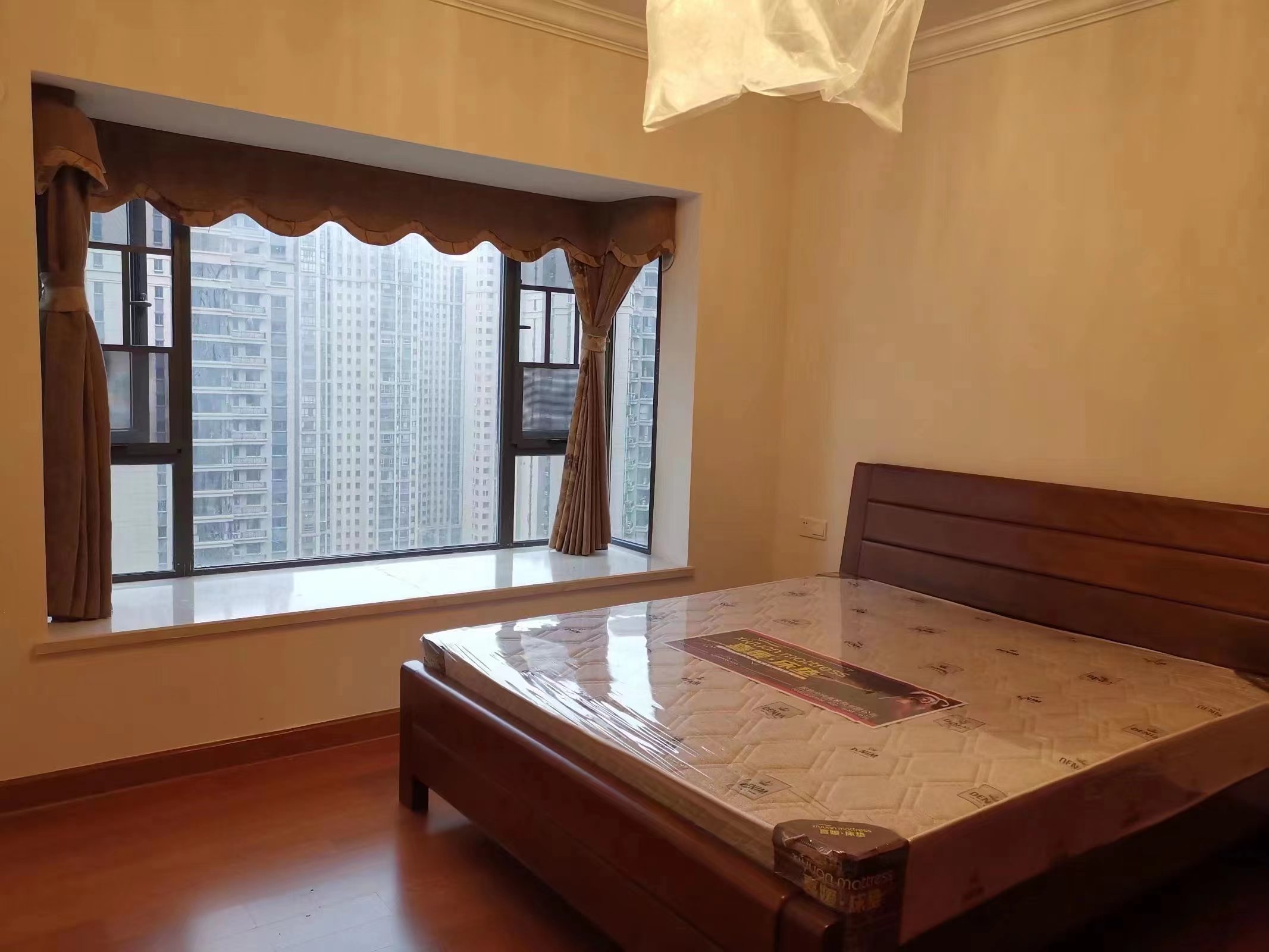 恒大华府 4室2厅2卫 133.00万 恒大华府 4室2厅2卫 133.00万室内图