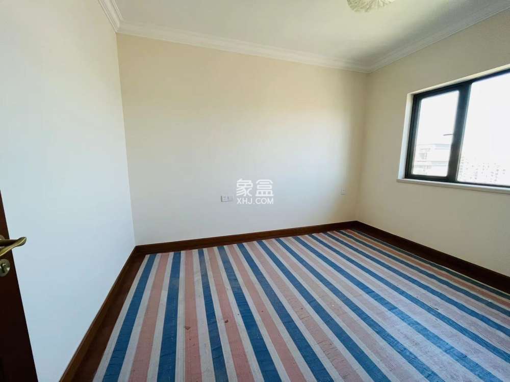 恒大华府 4室2厅2卫 160.00万 恒大华府 4室2厅2卫 160.00万室内图