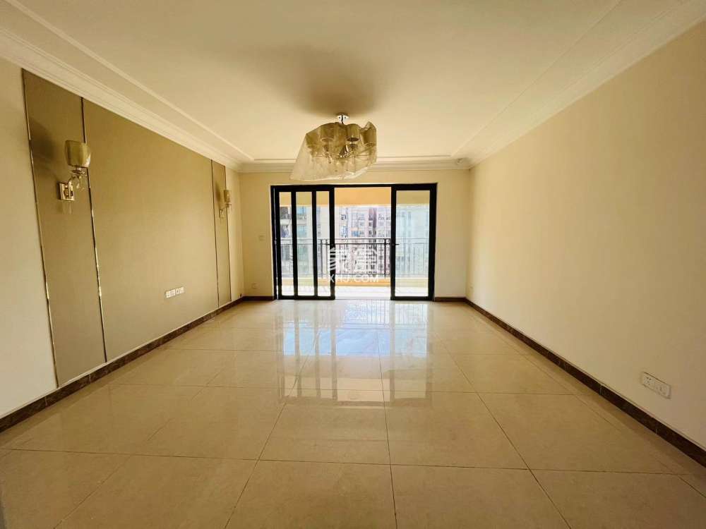 恒大华府 4室2厅2卫 160.00万 恒大华府 4室2厅2卫 160.00万室内图