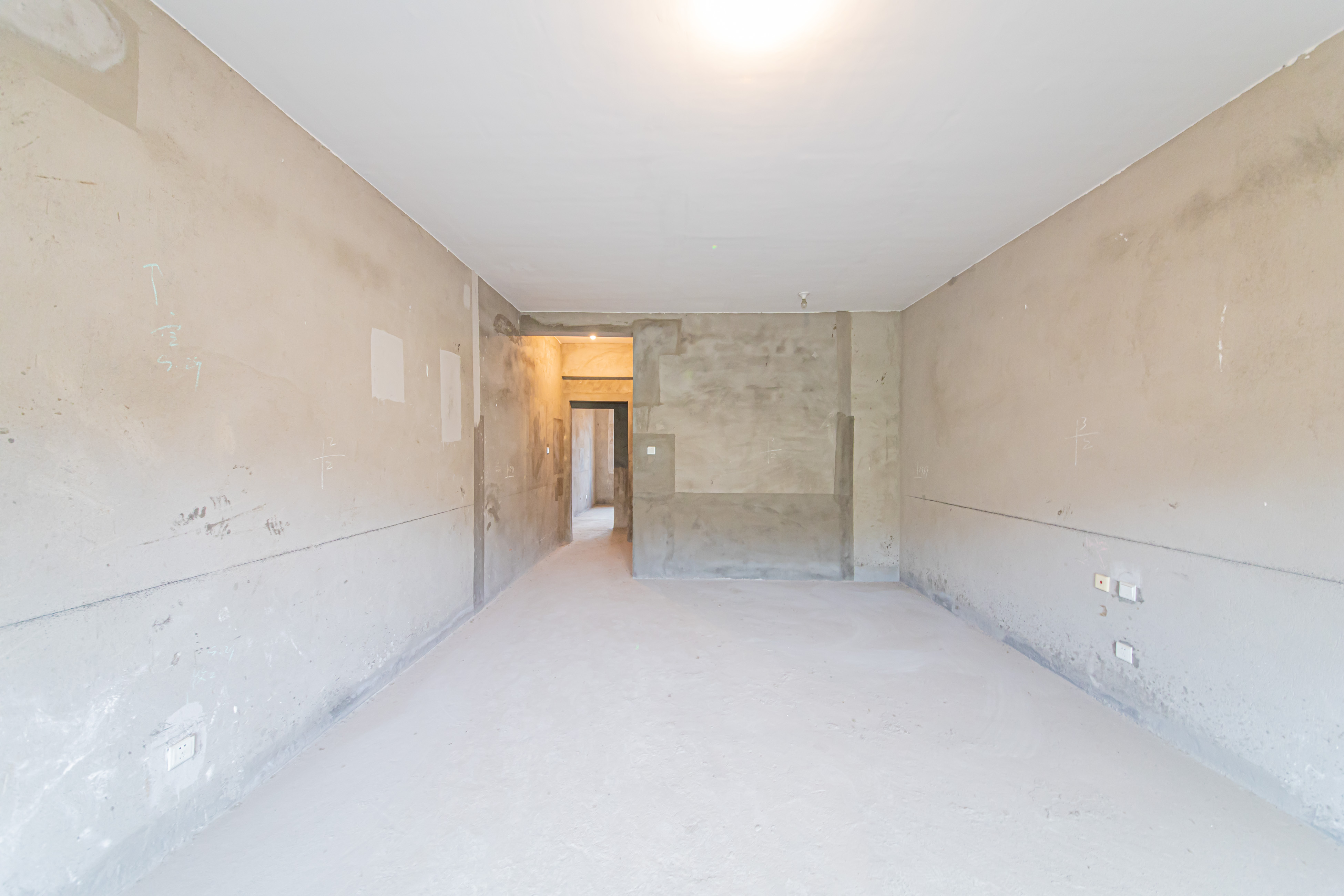 中建芙蓉和苑  4室2厅3卫    315.97万卧室