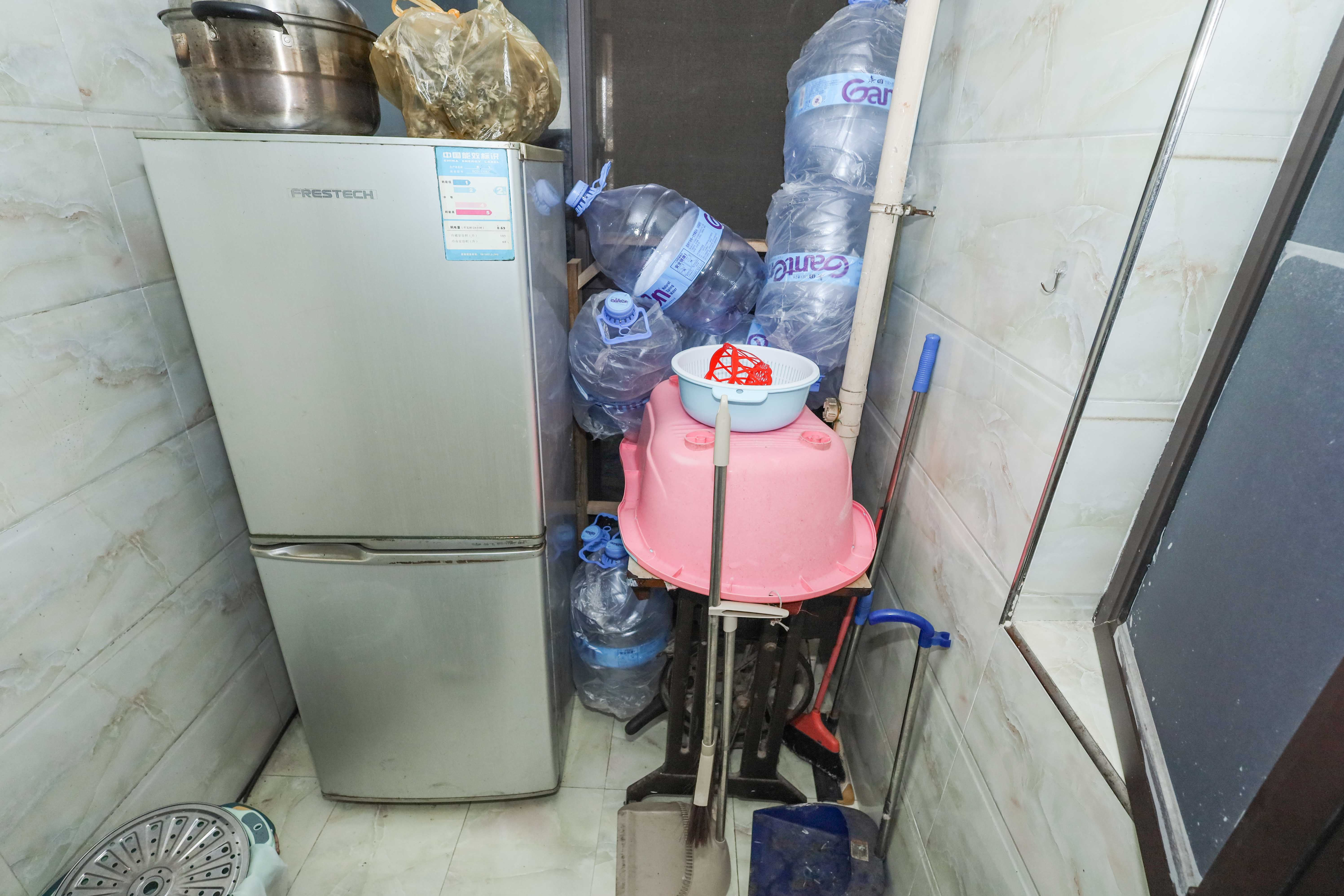 保利麓谷林语F区  3室2厅1卫   95.00万厨房