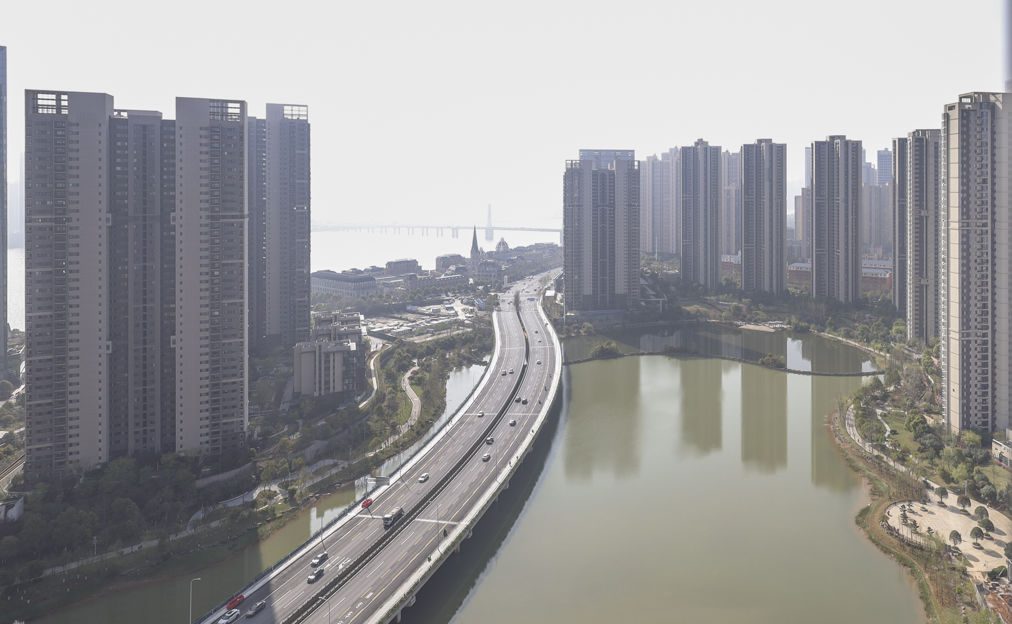 恒大御景湾  3室2厅2卫   198.00万其他
