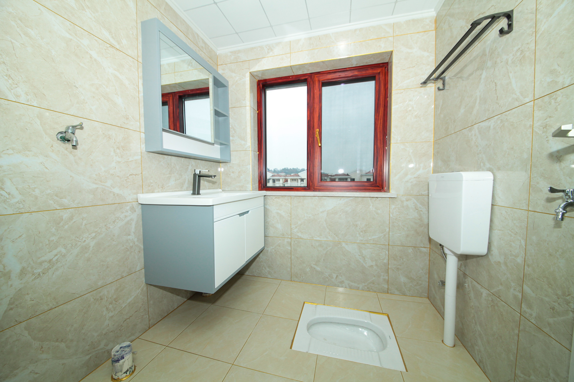 碧桂园威尼斯城  4室2厅1卫   398.00万 碧桂园威尼斯城  4室2厅1卫   398.00万卫生间