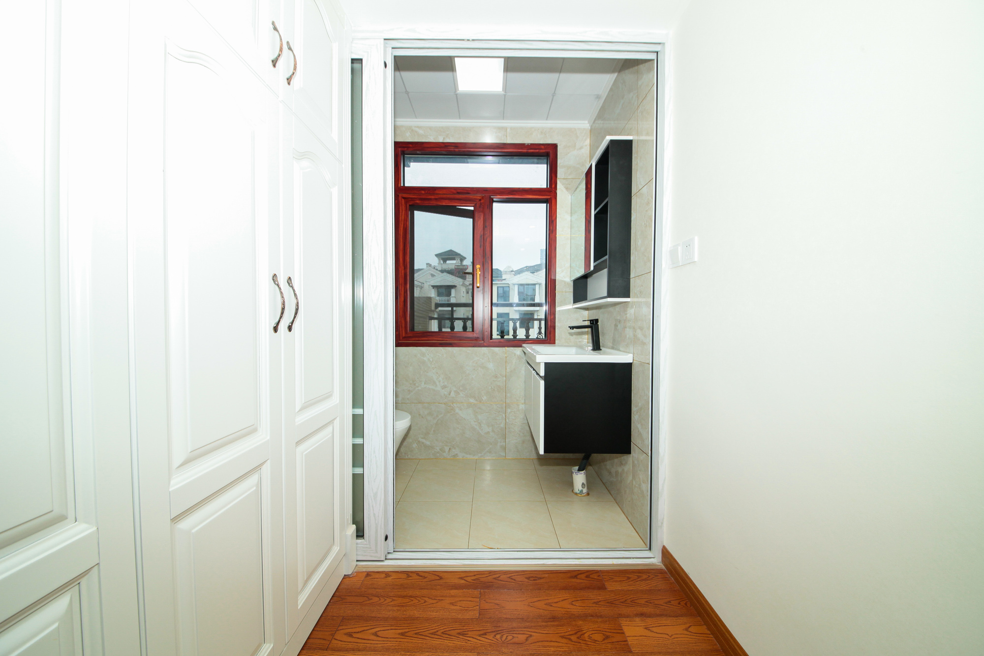 碧桂园威尼斯城  4室2厅1卫   398.00万 碧桂园威尼斯城  4室2厅1卫   398.00万其他