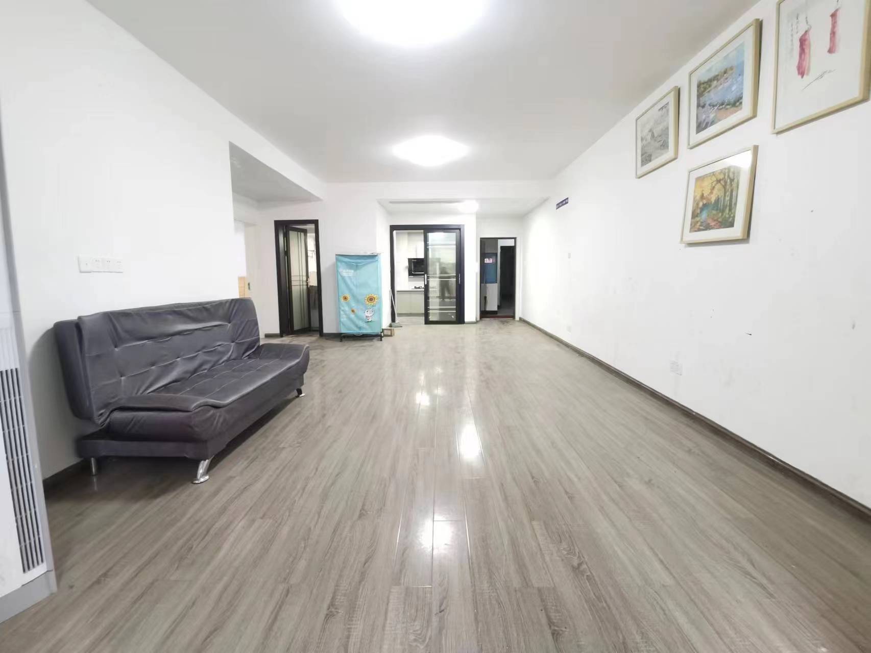 印象华都 3室2厅1卫 36.80万 印象华都 3室2厅1卫 36.80万室内图