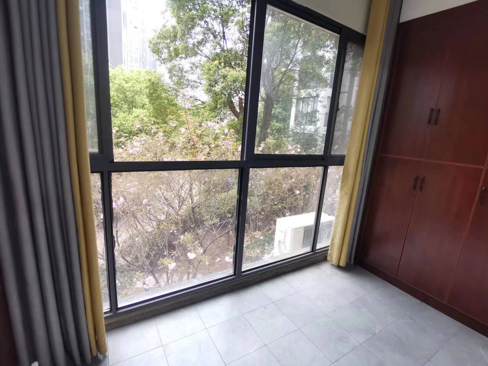 印象华都 3室2厅1卫 36.80万 印象华都 3室2厅1卫 36.80万室内图