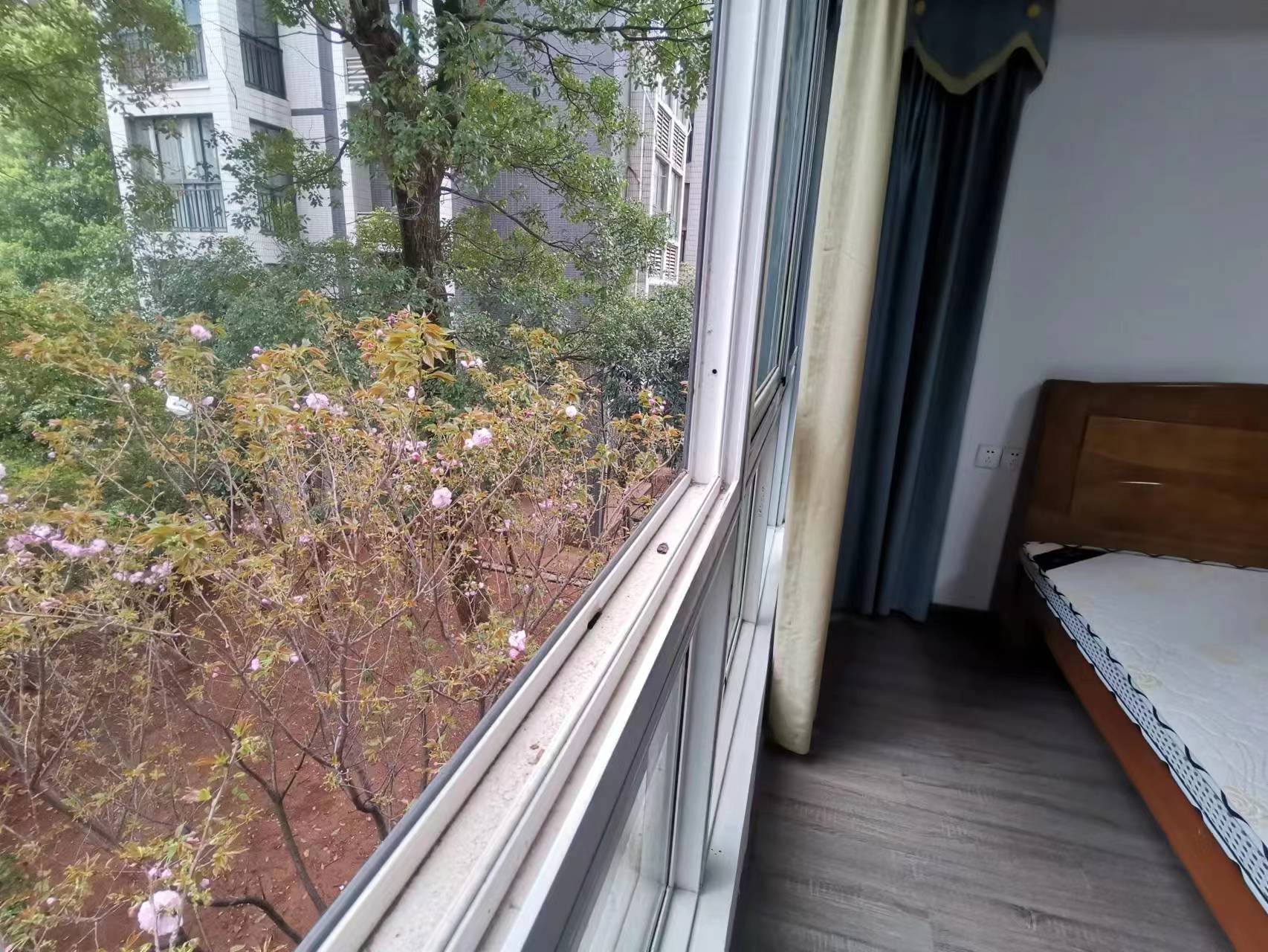 印象华都 3室2厅1卫 36.80万 印象华都 3室2厅1卫 36.80万室内图