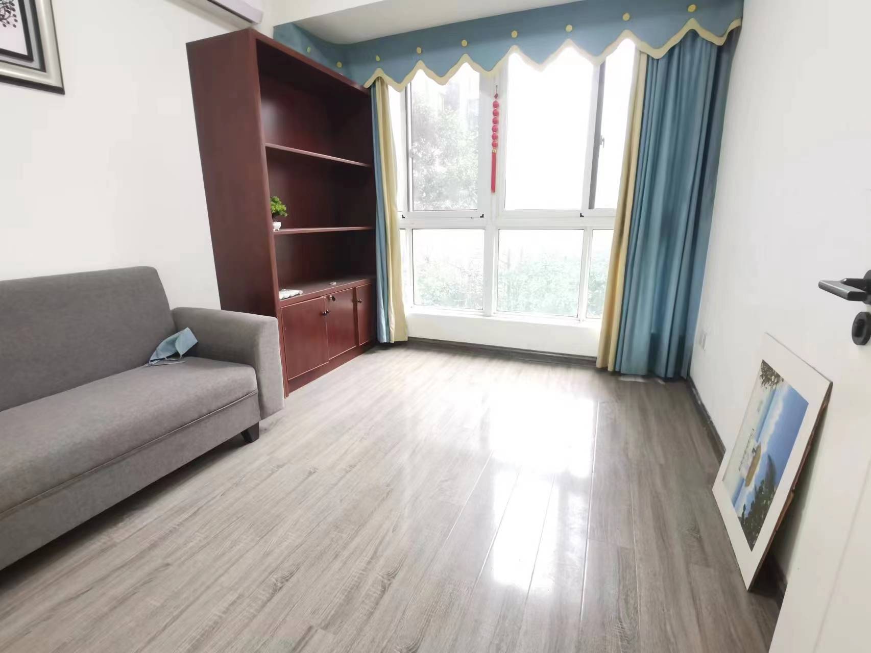 印象华都 3室2厅1卫 36.80万 印象华都 3室2厅1卫 36.80万室内图